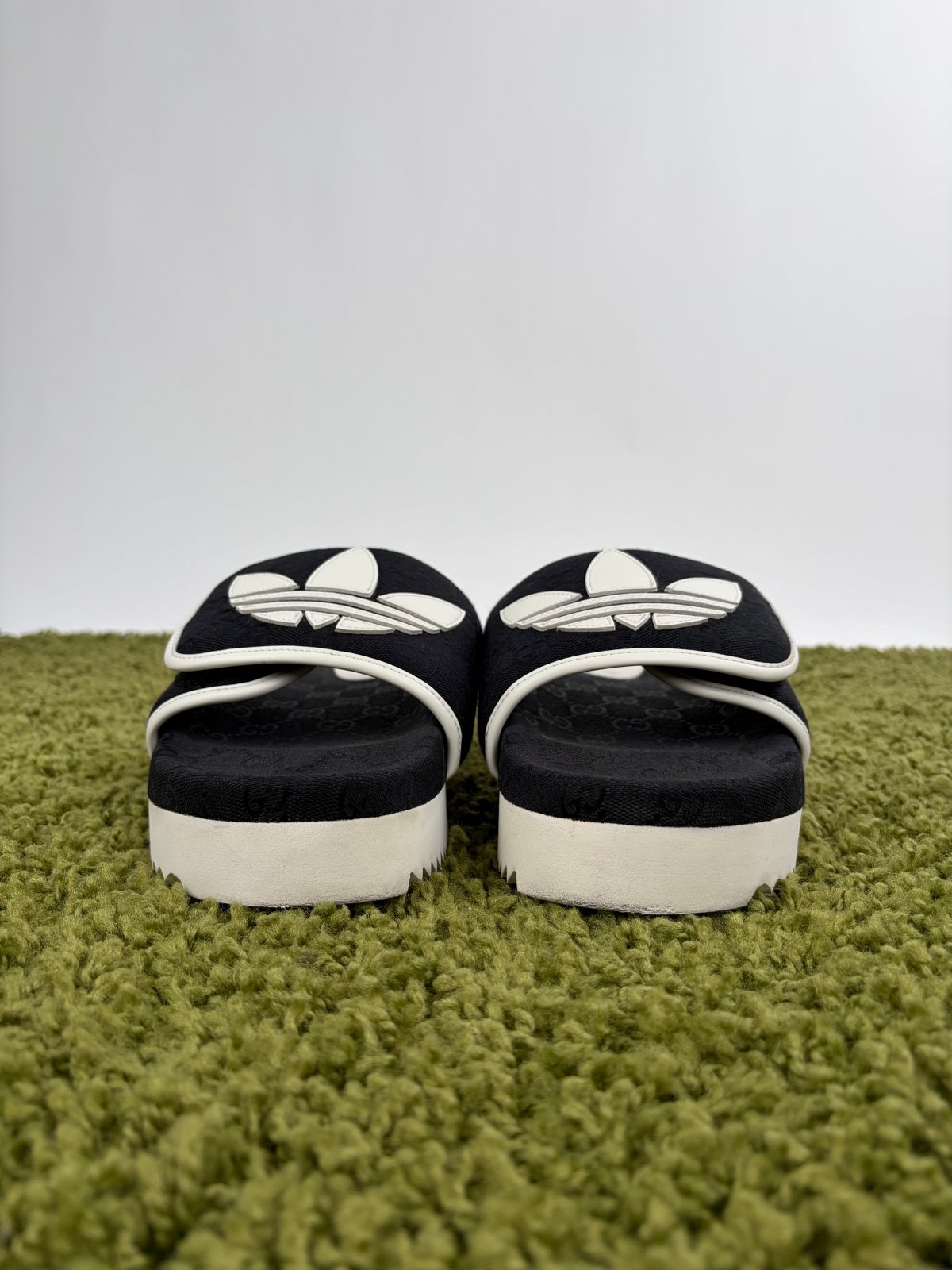Sandali Platform Gucci X Adidas Nero 6 - Second Hand Di Fiore