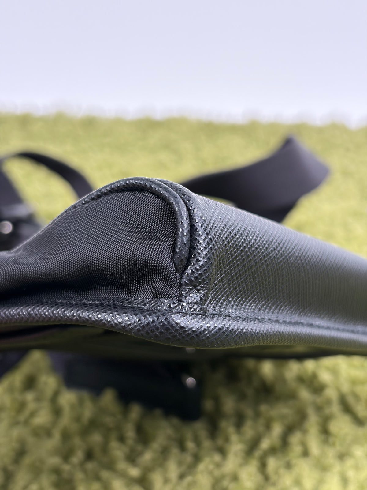 Borsa a tracolla  Prada in Nylon Nero
