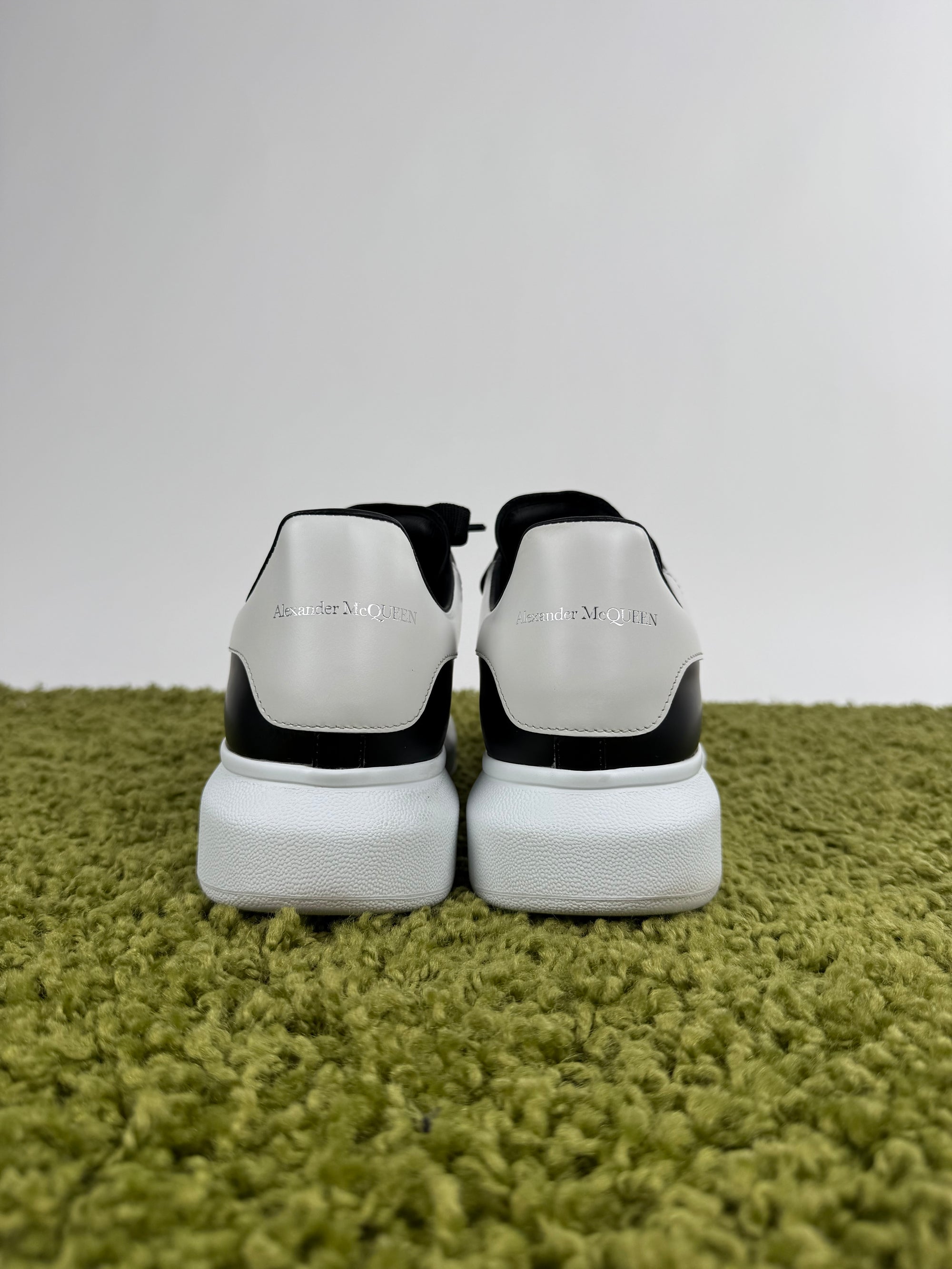 Alexander Mcqueen Sneaker nere 42