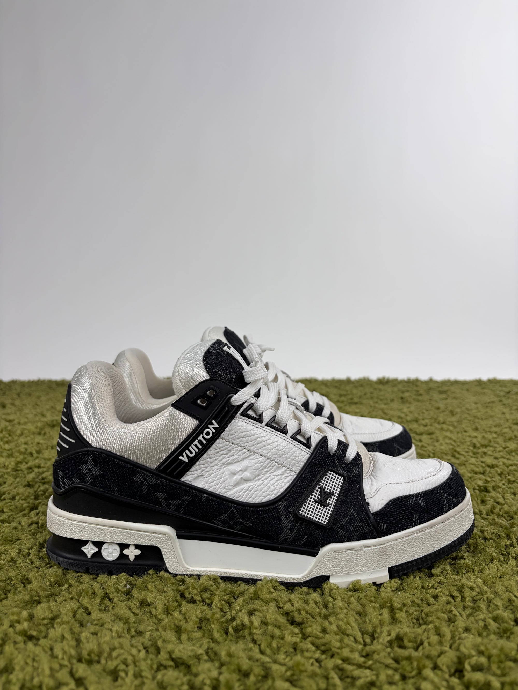 Louis vuitton Trainer Size 7.5=41.5 calza 42.5 nera e bianca