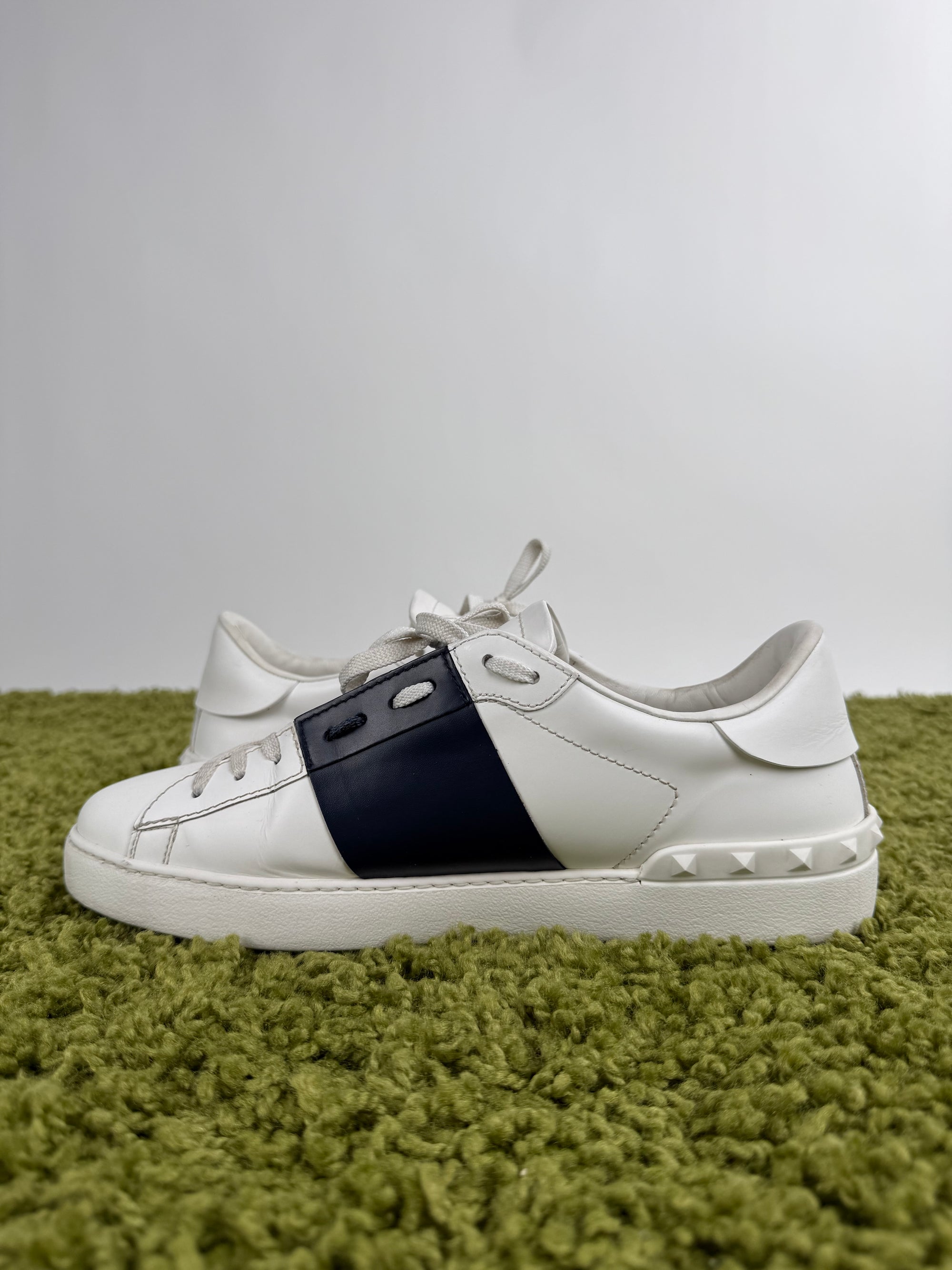 Valentino Garavani Rockstud Bianca 43