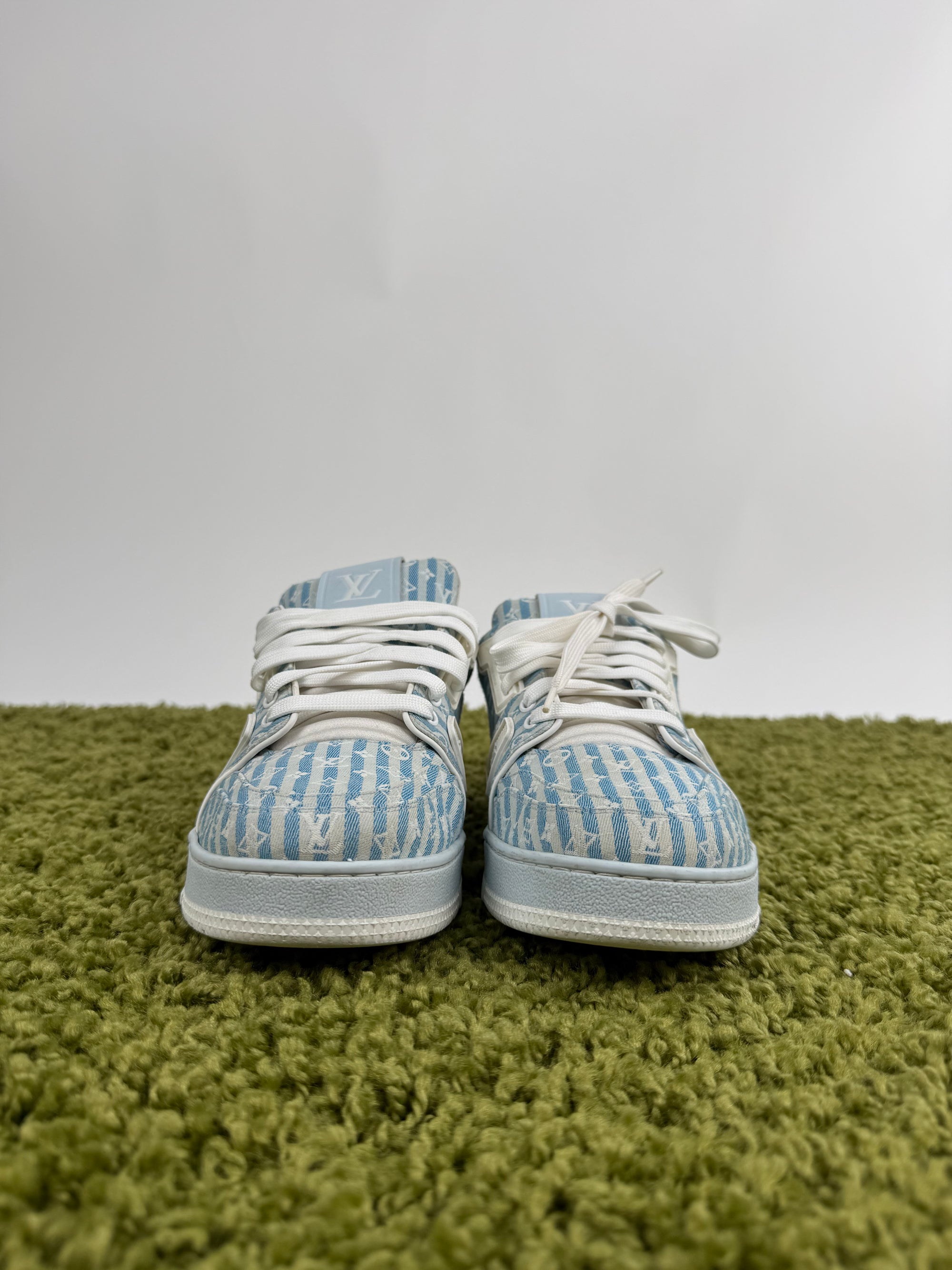 Louis Vuitton Trainer x Mykonos 42 veste 43