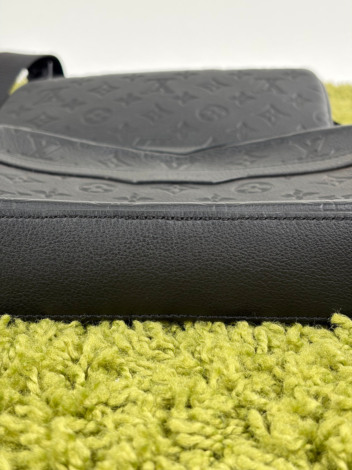 Borsa Louis Vuitton Messenger Trio Nera