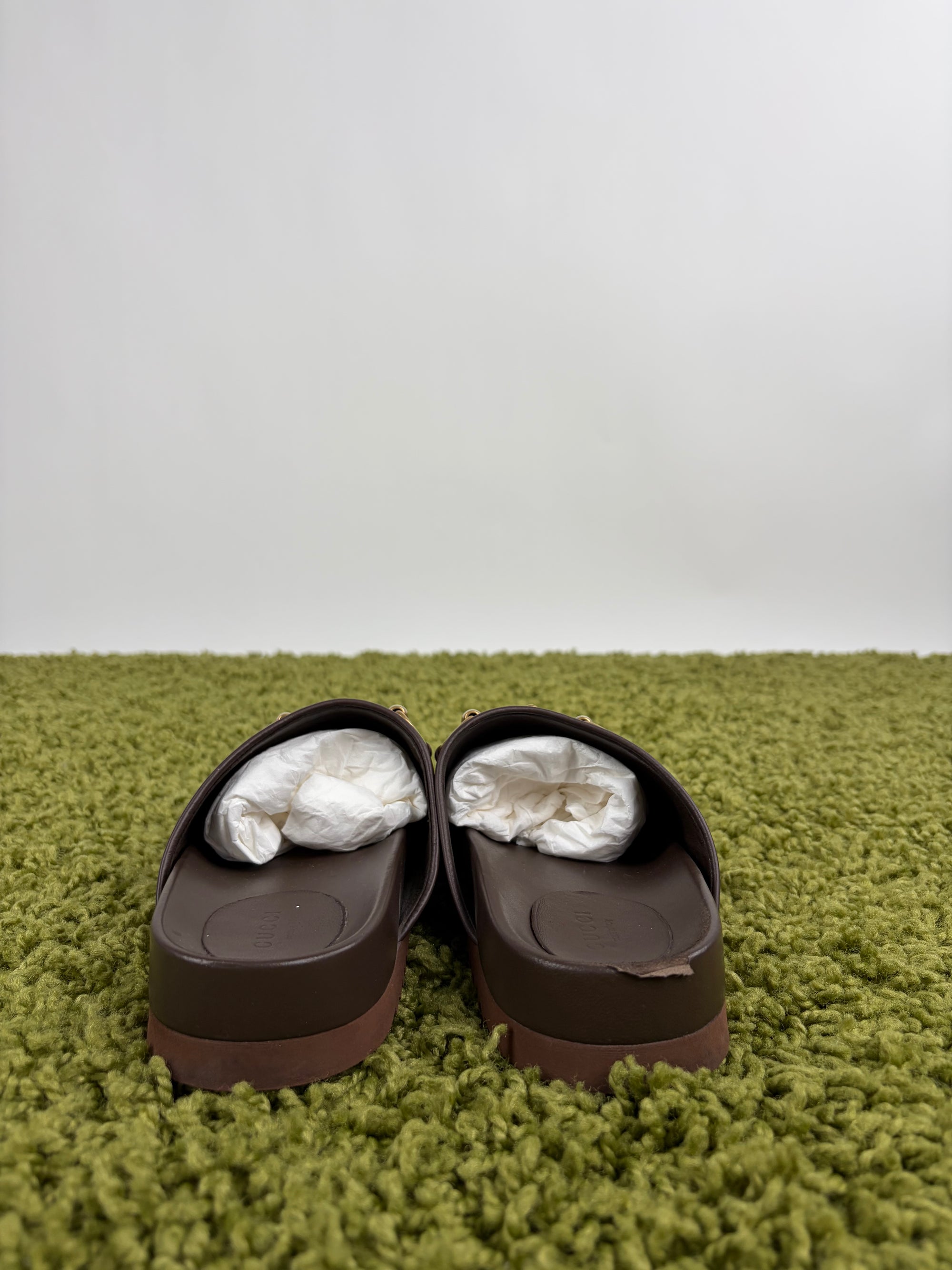 Sandali Gucci Size 37.5 beige e marroni