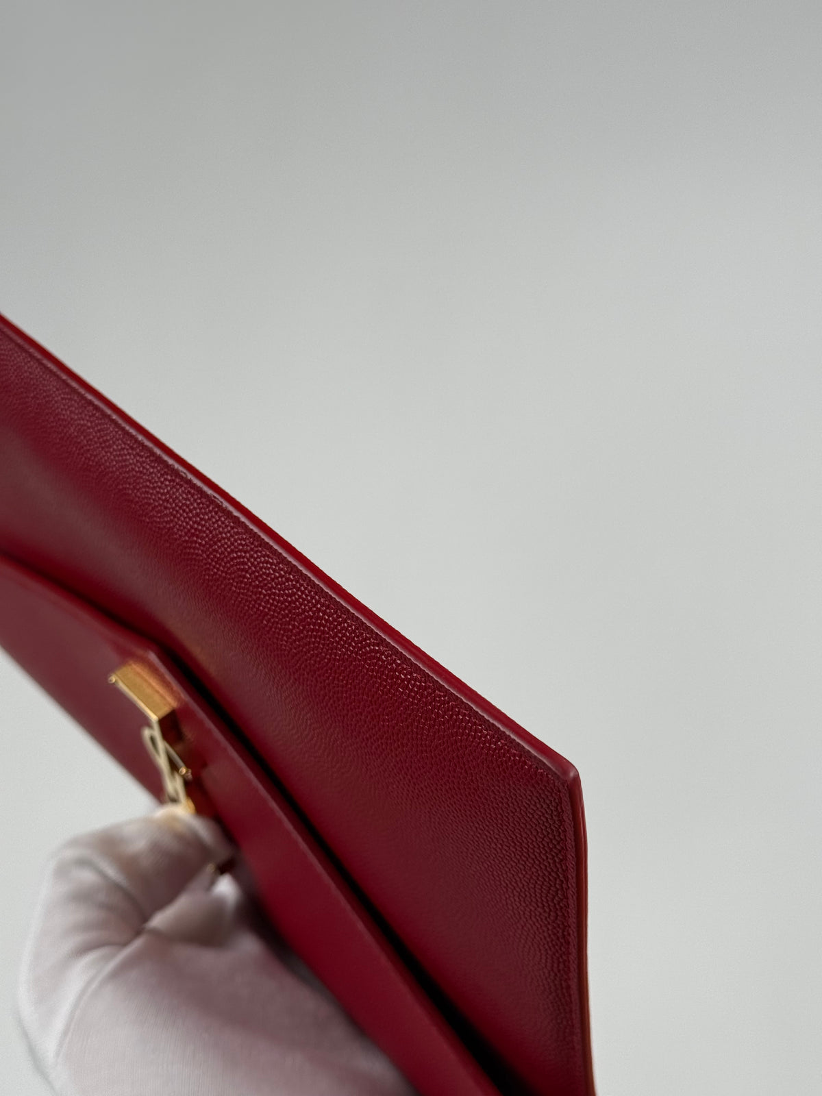 Pochette Yves Saint Laurent Grain de Poudre Uptown Rosso