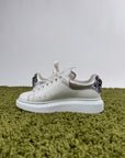 Alexander Mcqueen Sneaker bianca con dettaglio in argento 38.5