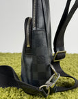 Mono spalla Louis Vuitton Avenue Sling Nero