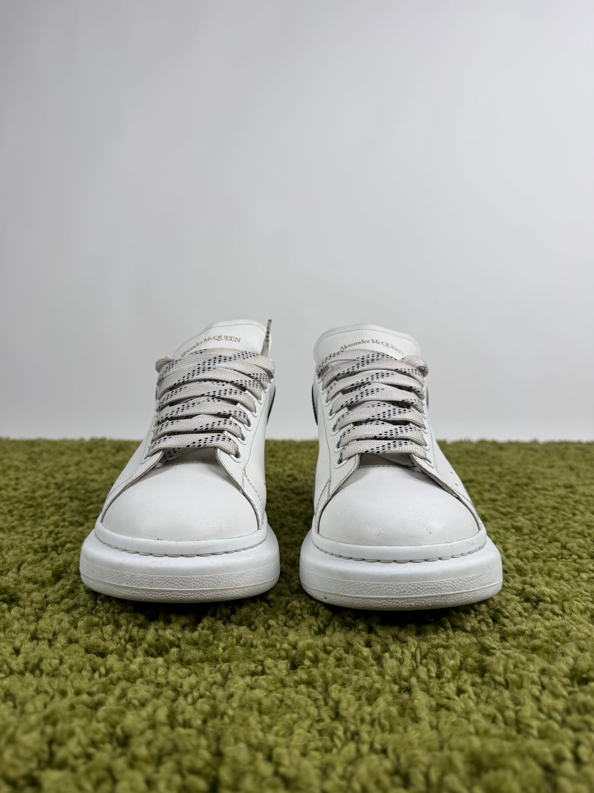 Alexander Mcqueen Sneaker 43