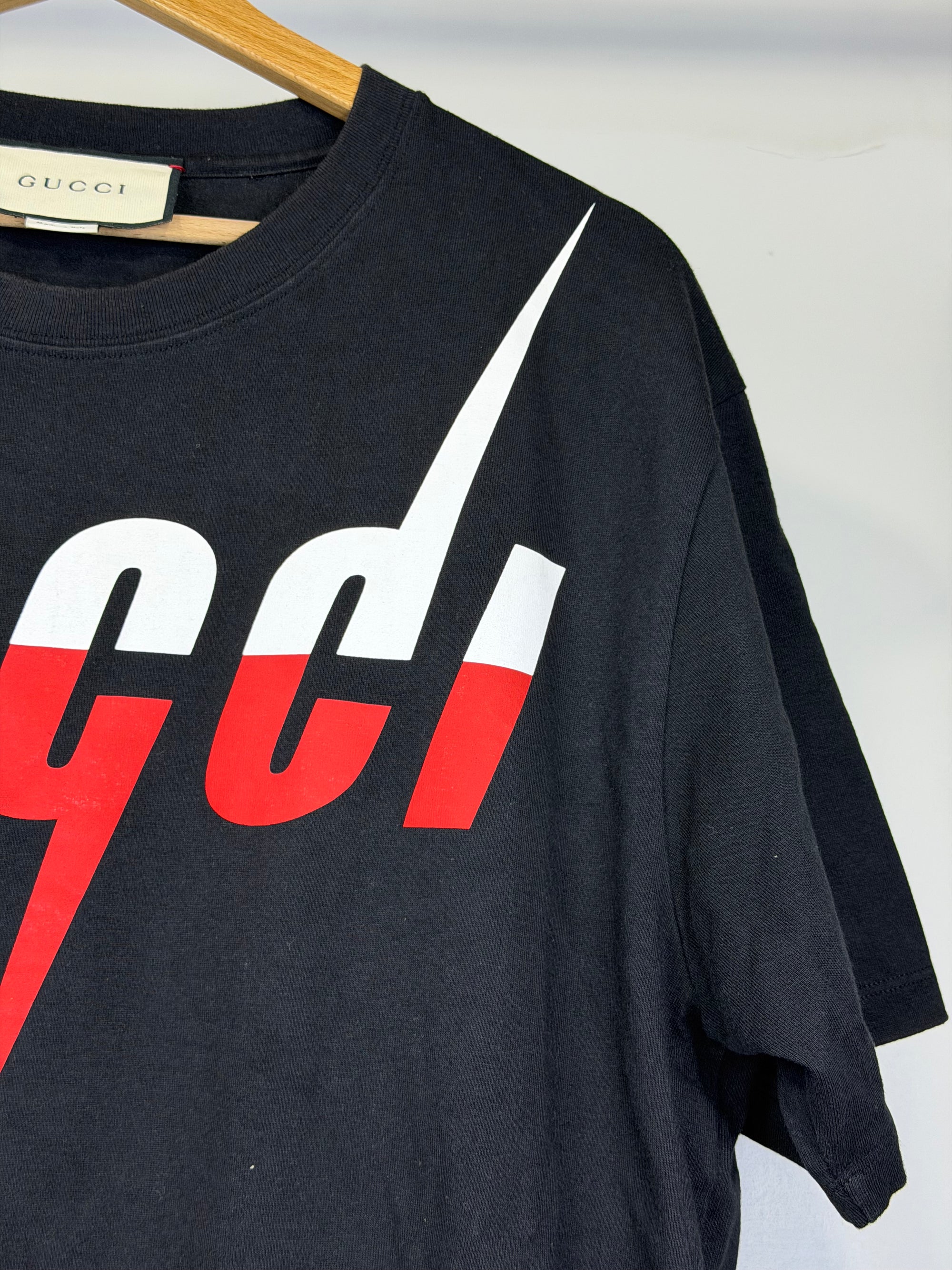 T shirt Gucci Size L nera bianca e rossa