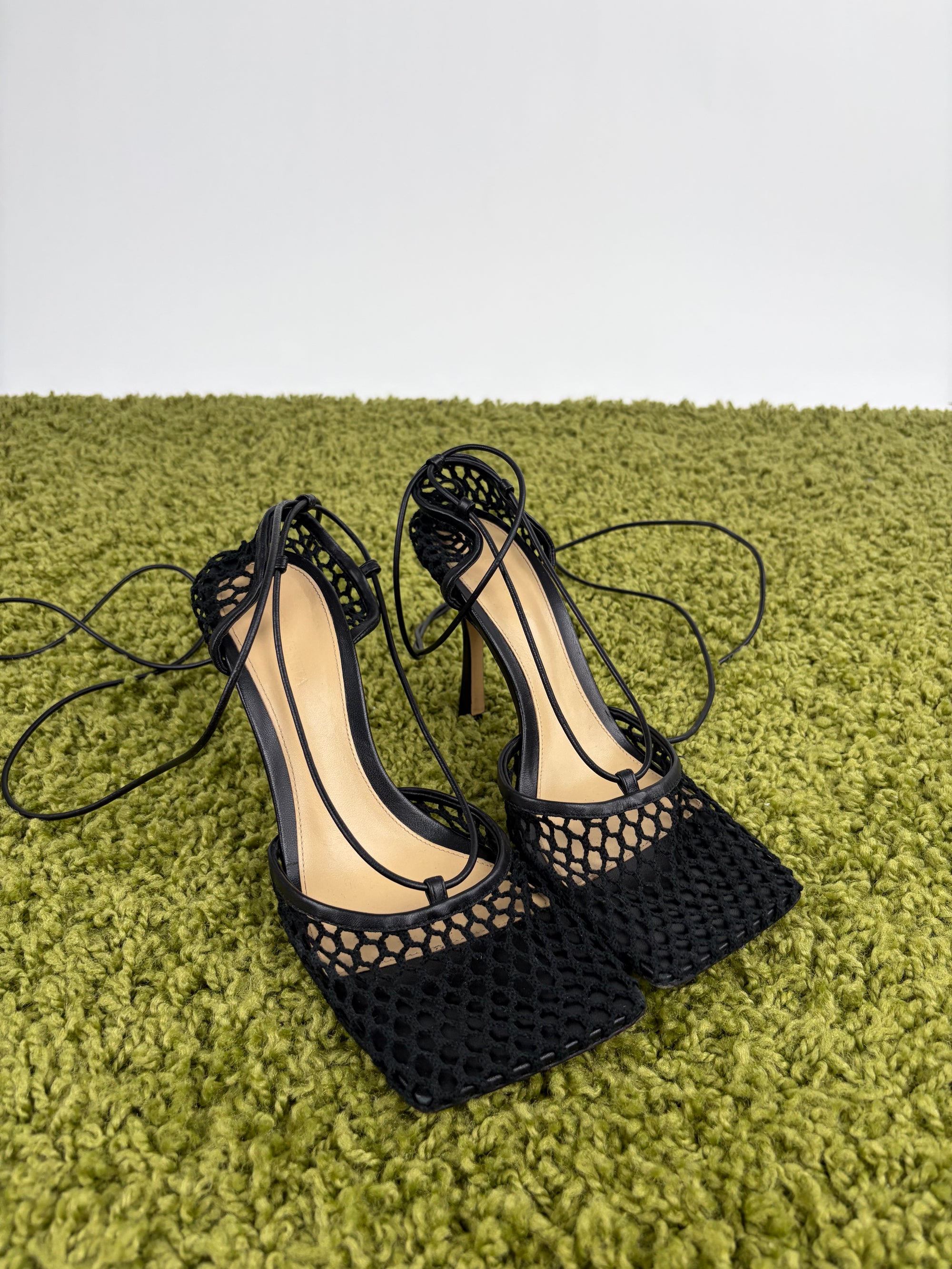 Tacchi bottega veneta Size 40 neri