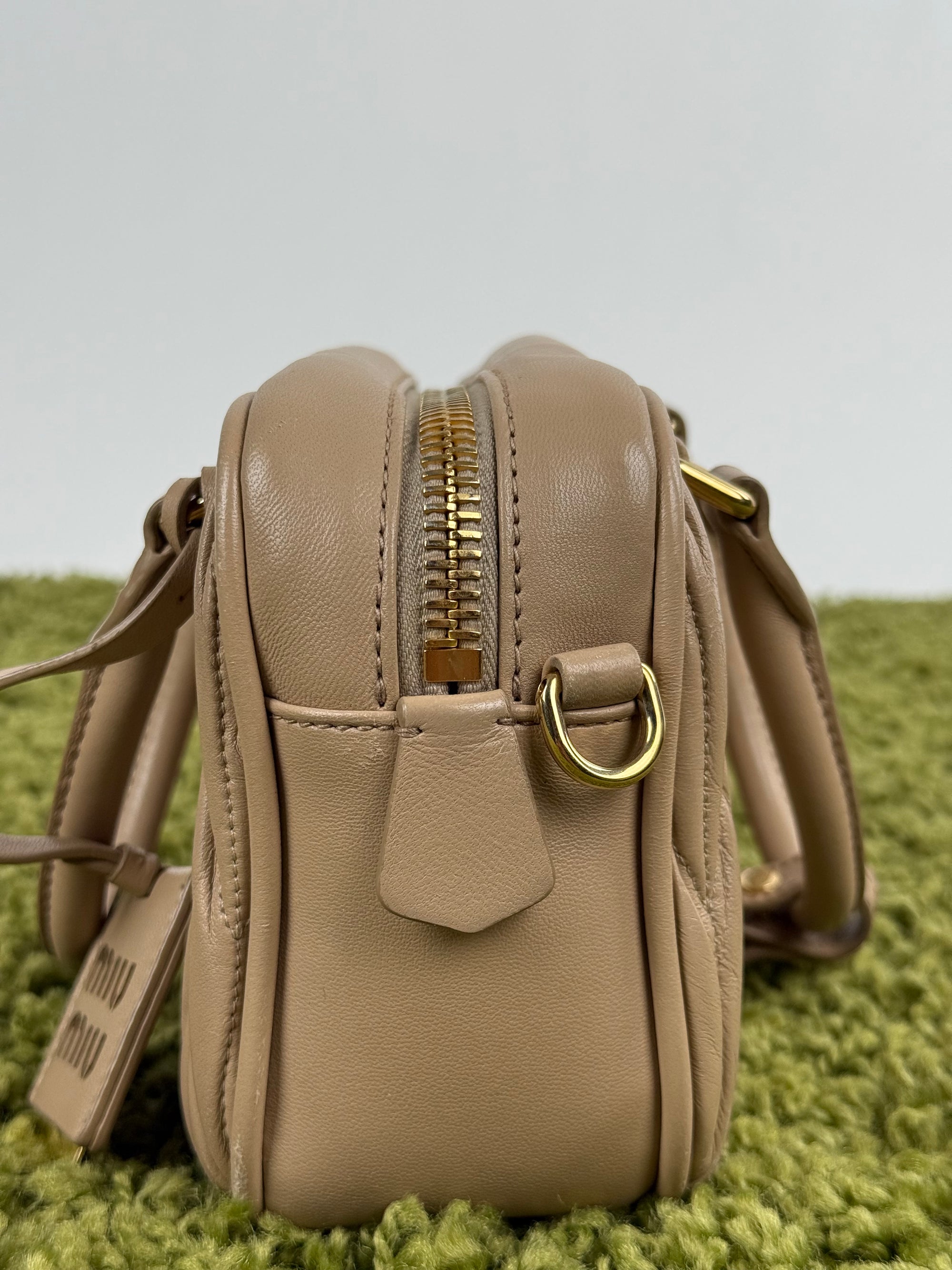 Borsa Arcadie Nappa Miu Miu Beige