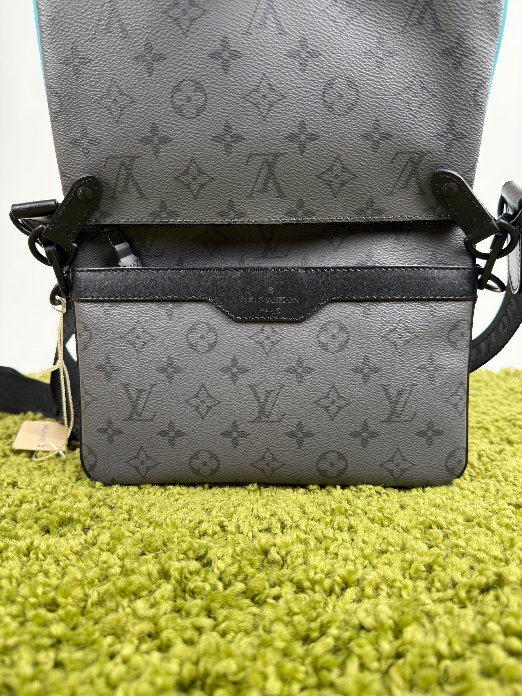 Borsa Trio Messenger Louis Vuitton Grigia
