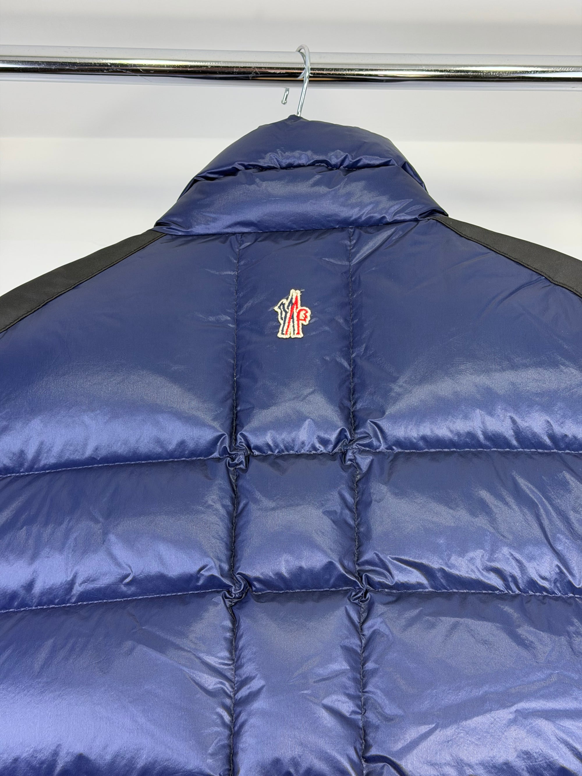 Smanicato Moncler grenbole