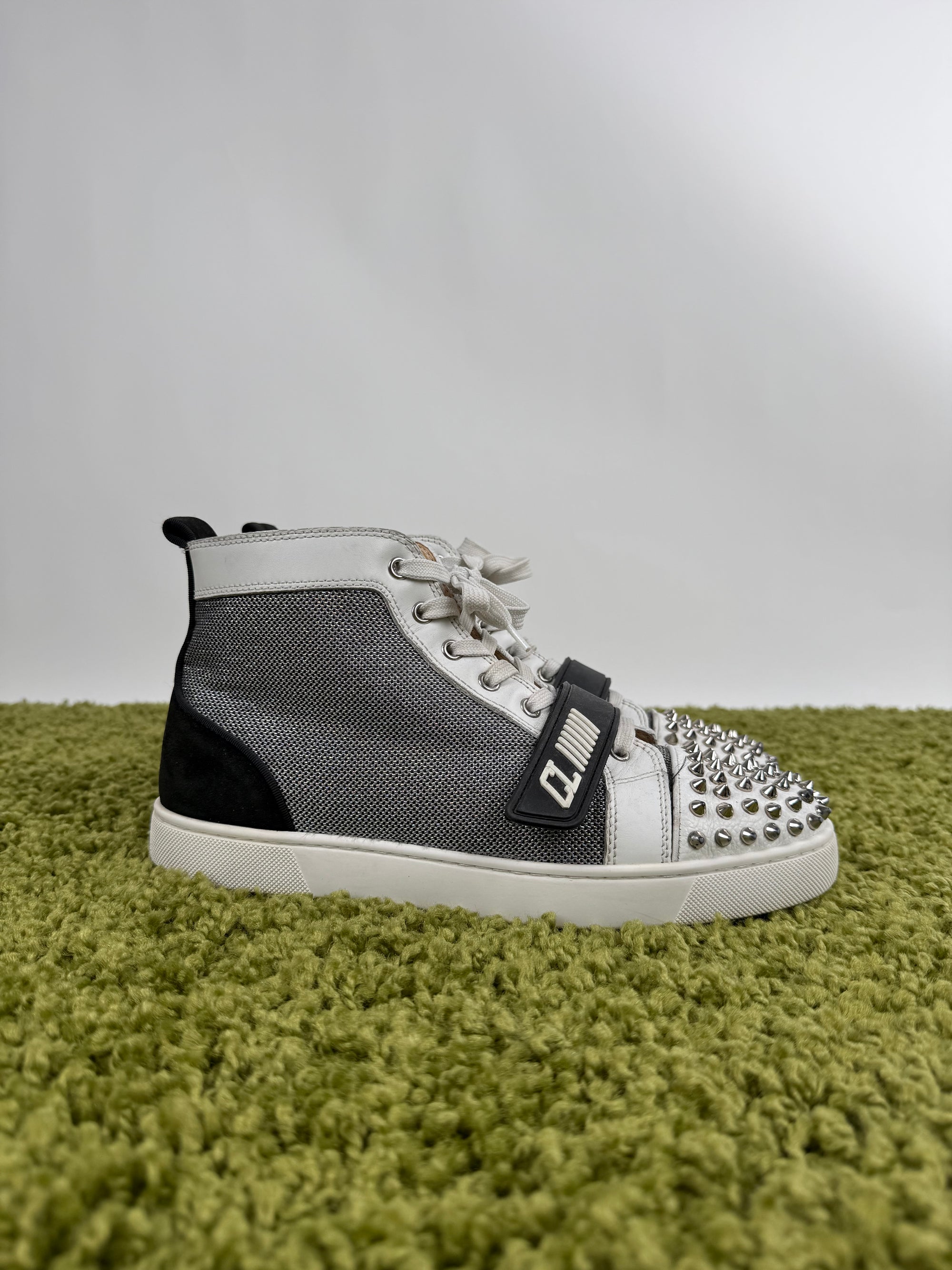 Christian Louboutin Spikes 41.5