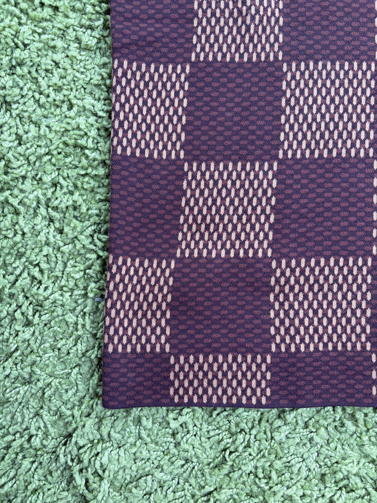 T-Shirt Louis Vuitton con motivi damier Marrone M