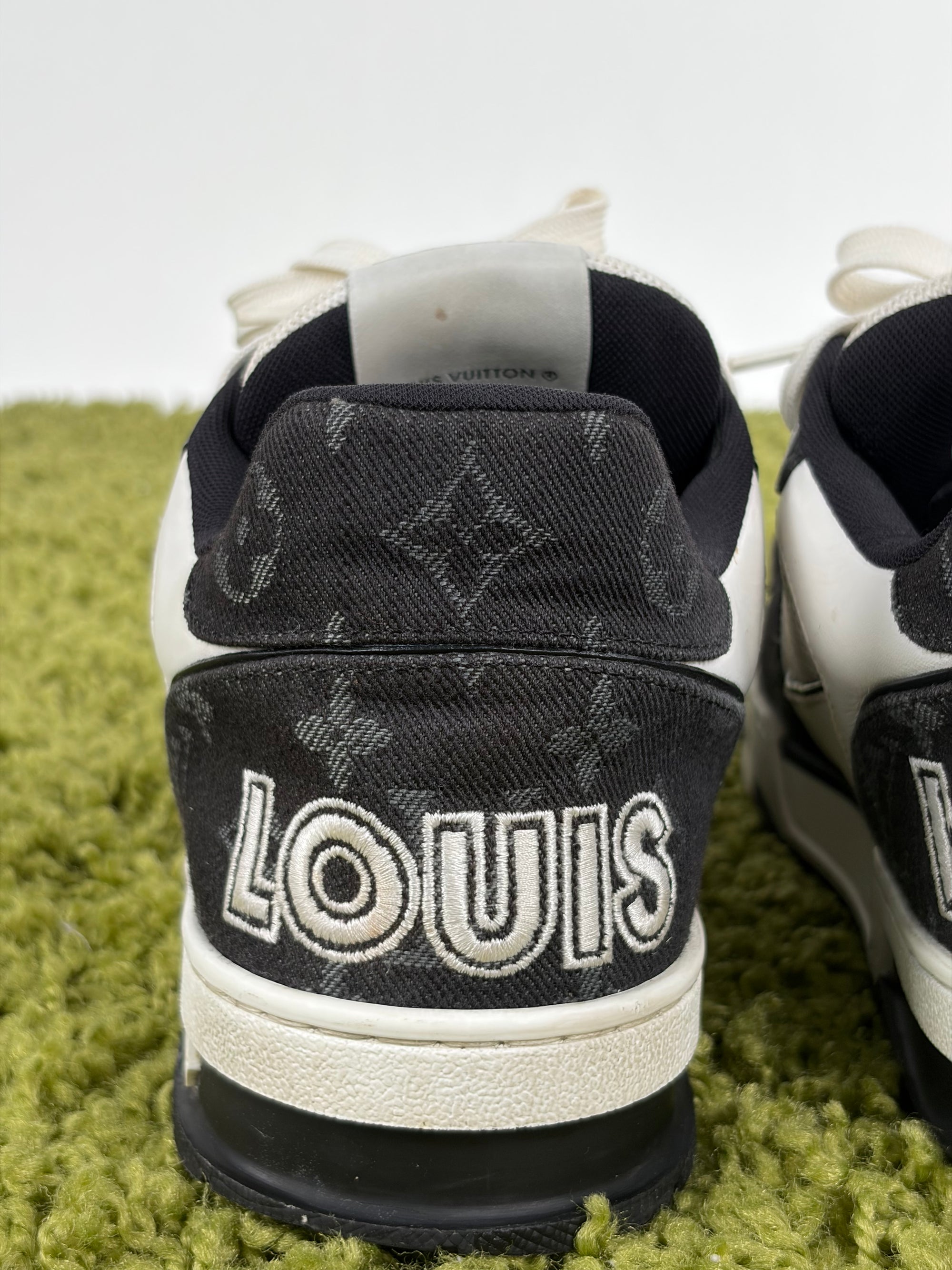 Louis vuitton Size 7=41 calza 42 nere e bianche