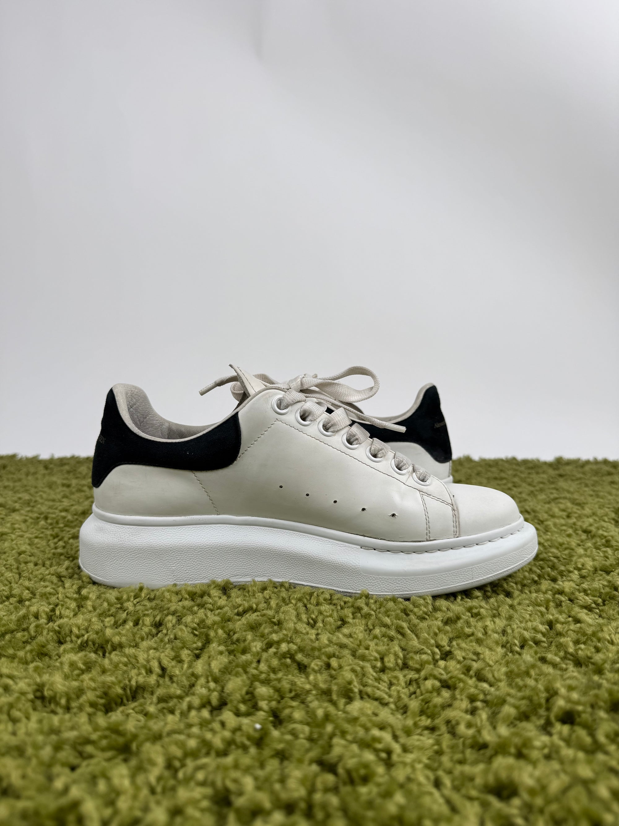 Alexander Mcqueen Sneaker 40