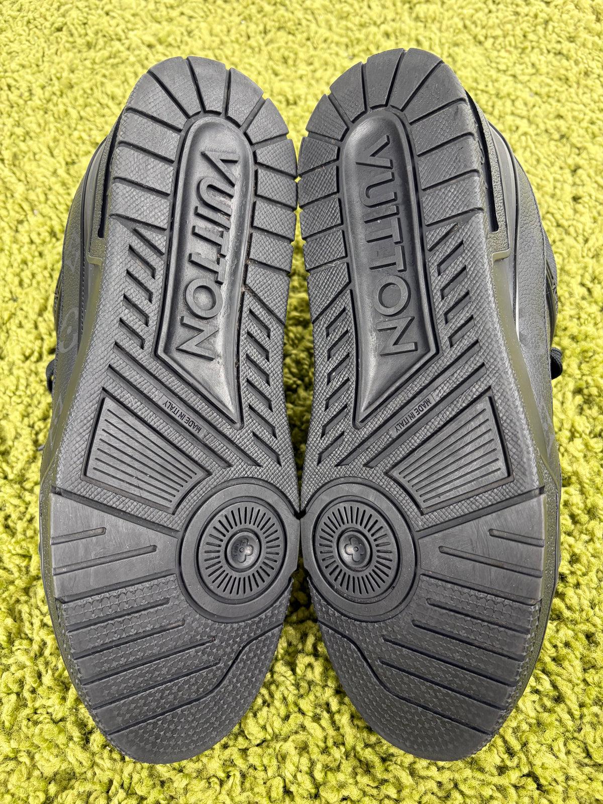 Louis Vuitton Trainer Nera 7.5