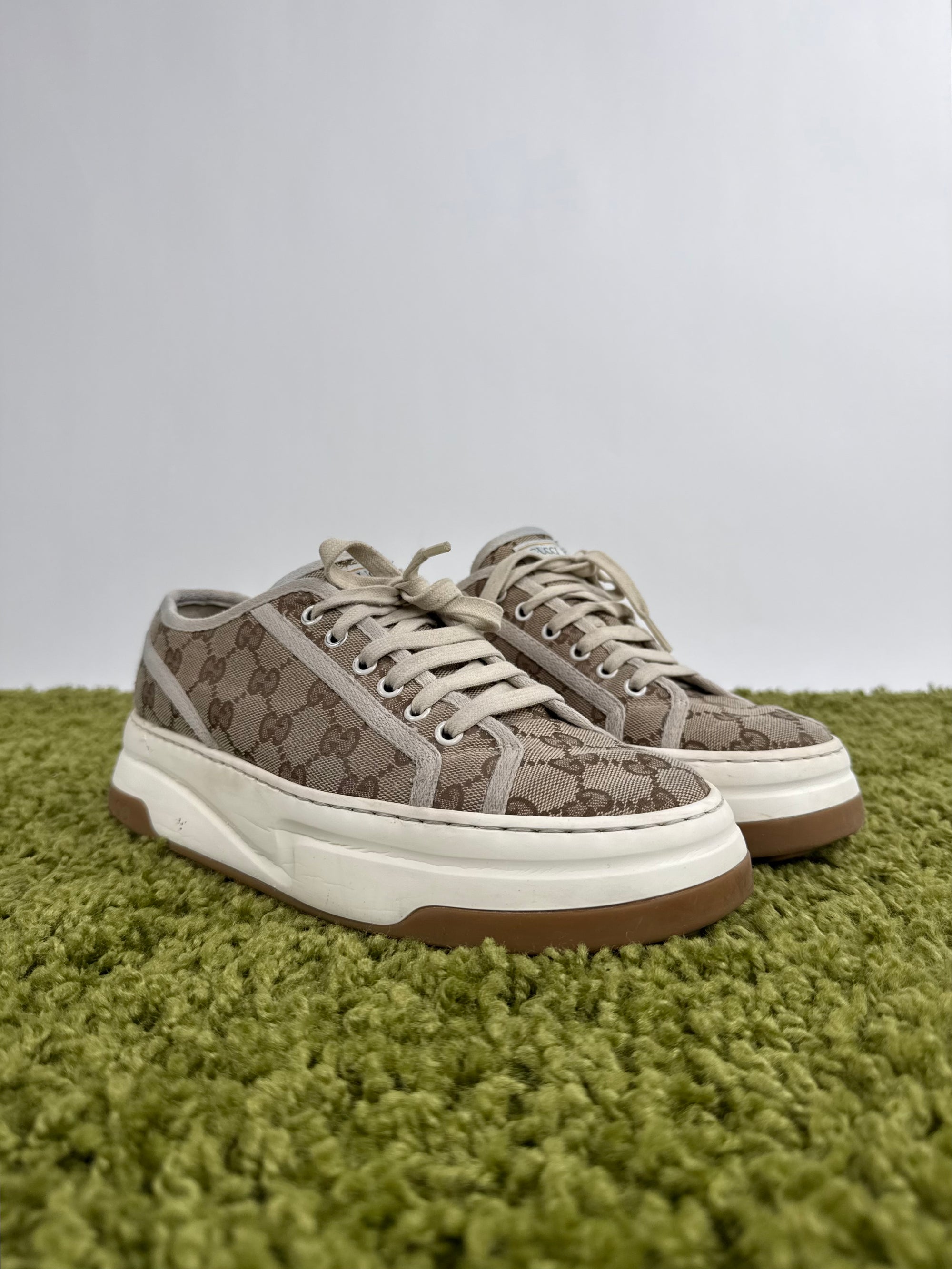 Gucci Tennis Platform Beige 6
