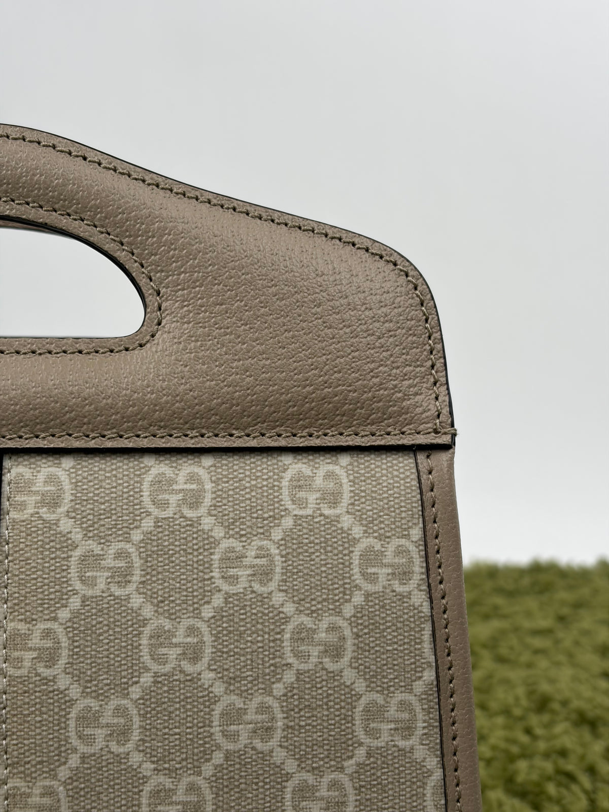 Borsa Gucci Ophidia Cut Out Handle Tote Beige