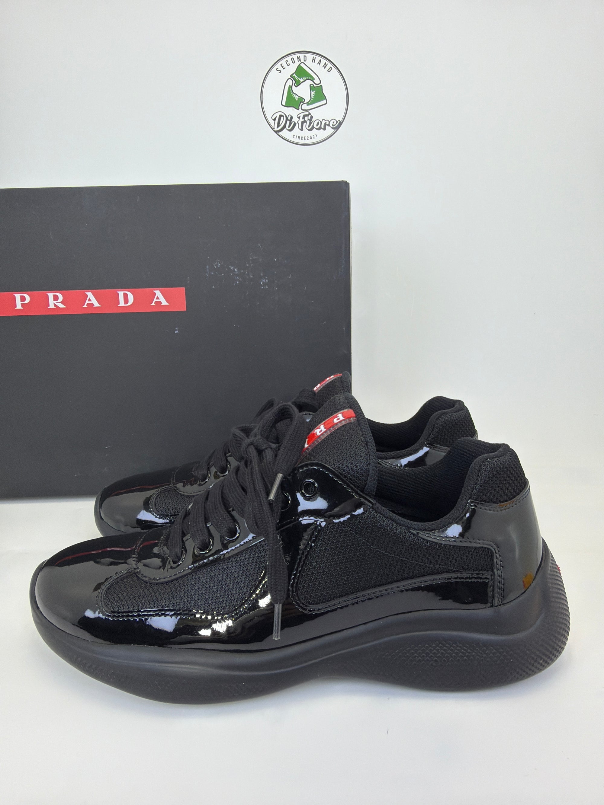 Prada cup Size 39
