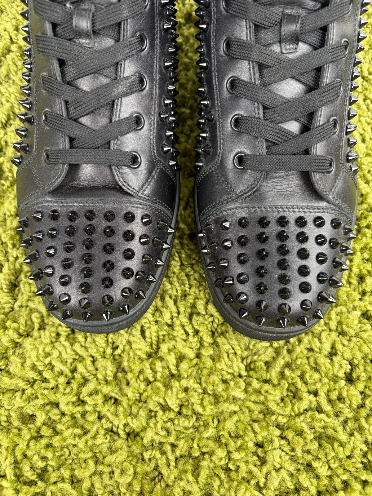 Christian Louboutin Spikes High In pelle Nera 42.5 - Second Hand Di Fiore