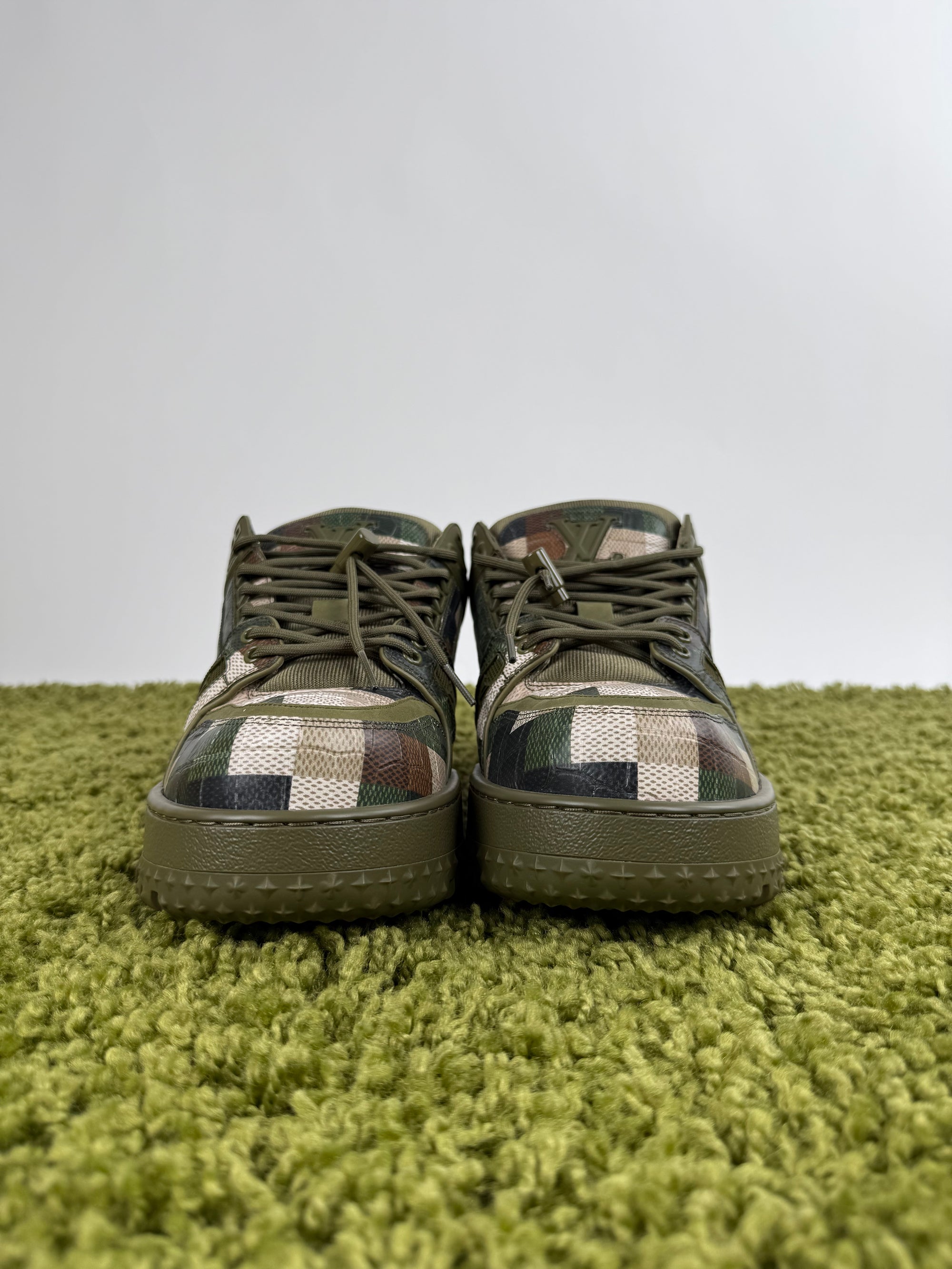 Louis Vuitton Trainer Maxi Verde 9