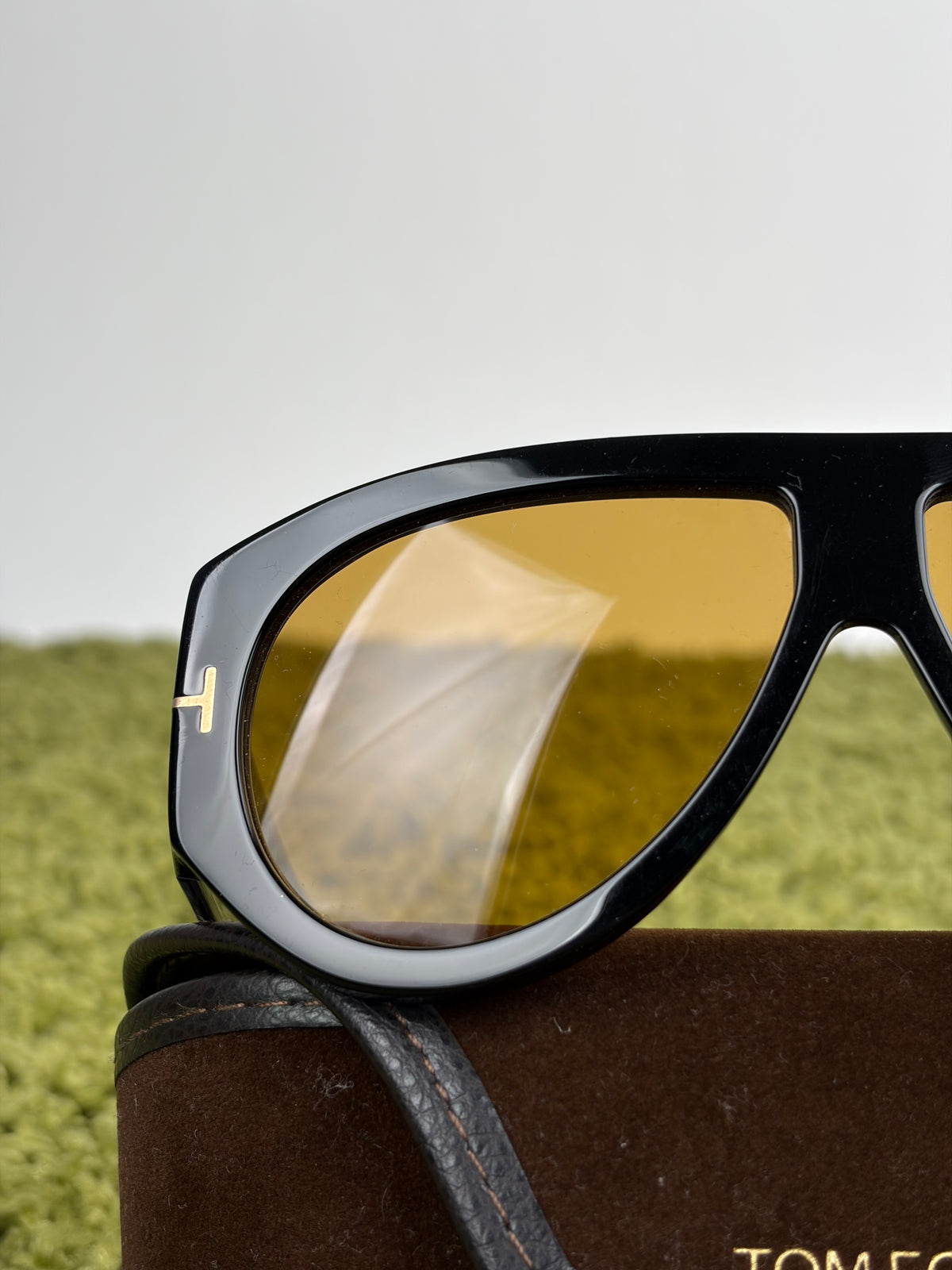 Occhiali da sole TOM FORD  Neri con lenti Gialle