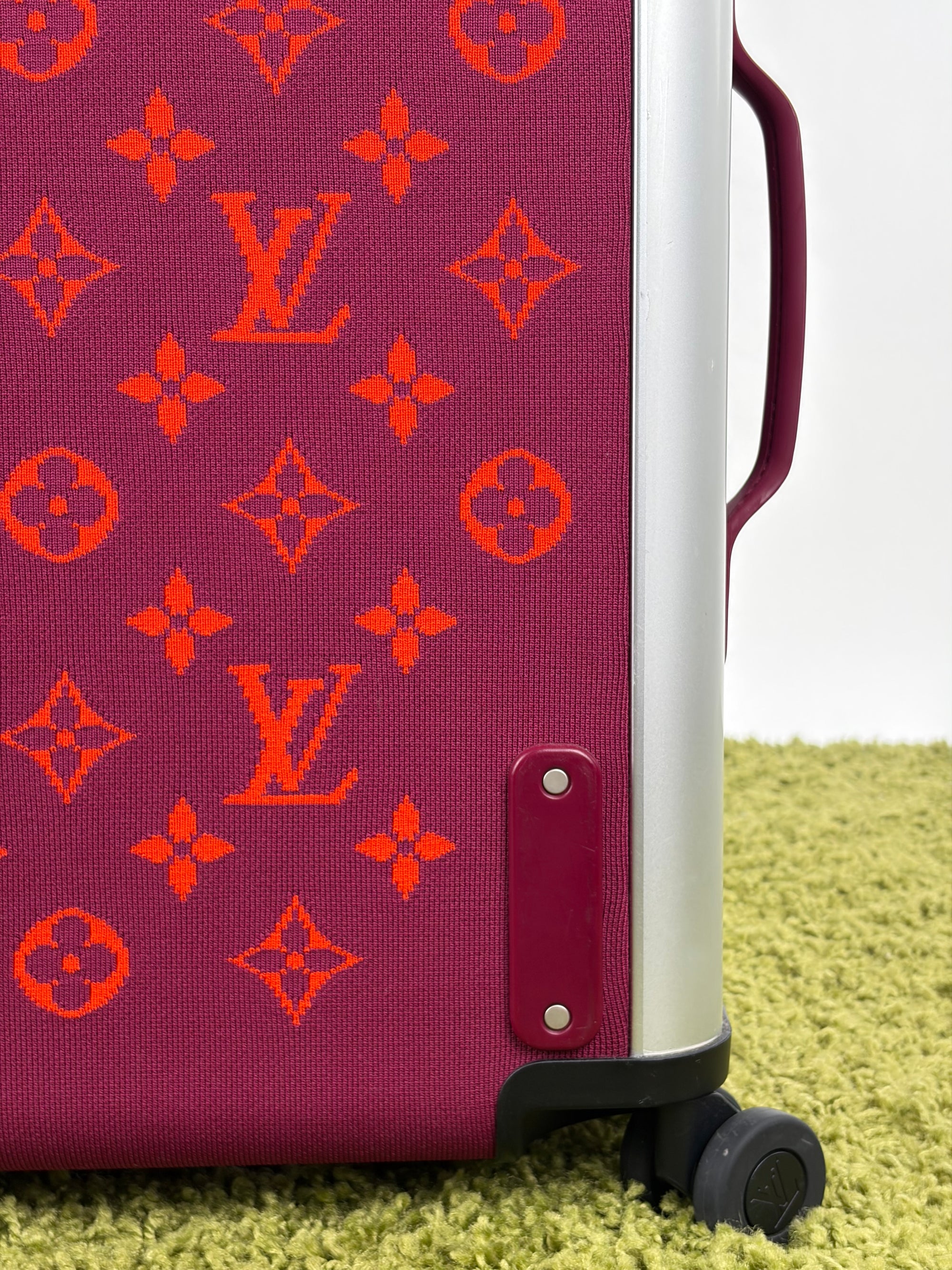 Trolley louis vuitton horizon 55 fucsia e arancione