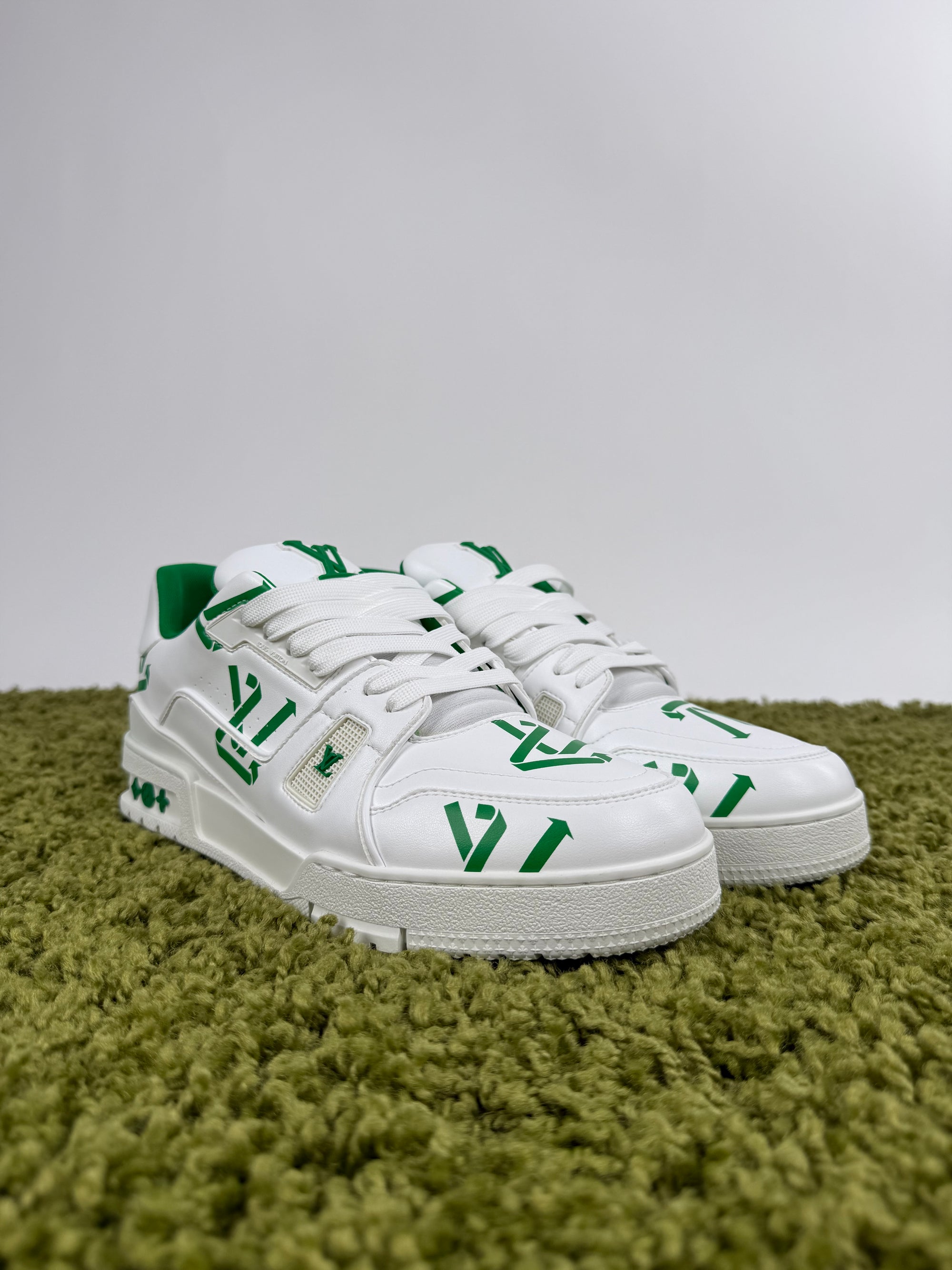 Louis Vuitton Trainer Bianca Verde 9