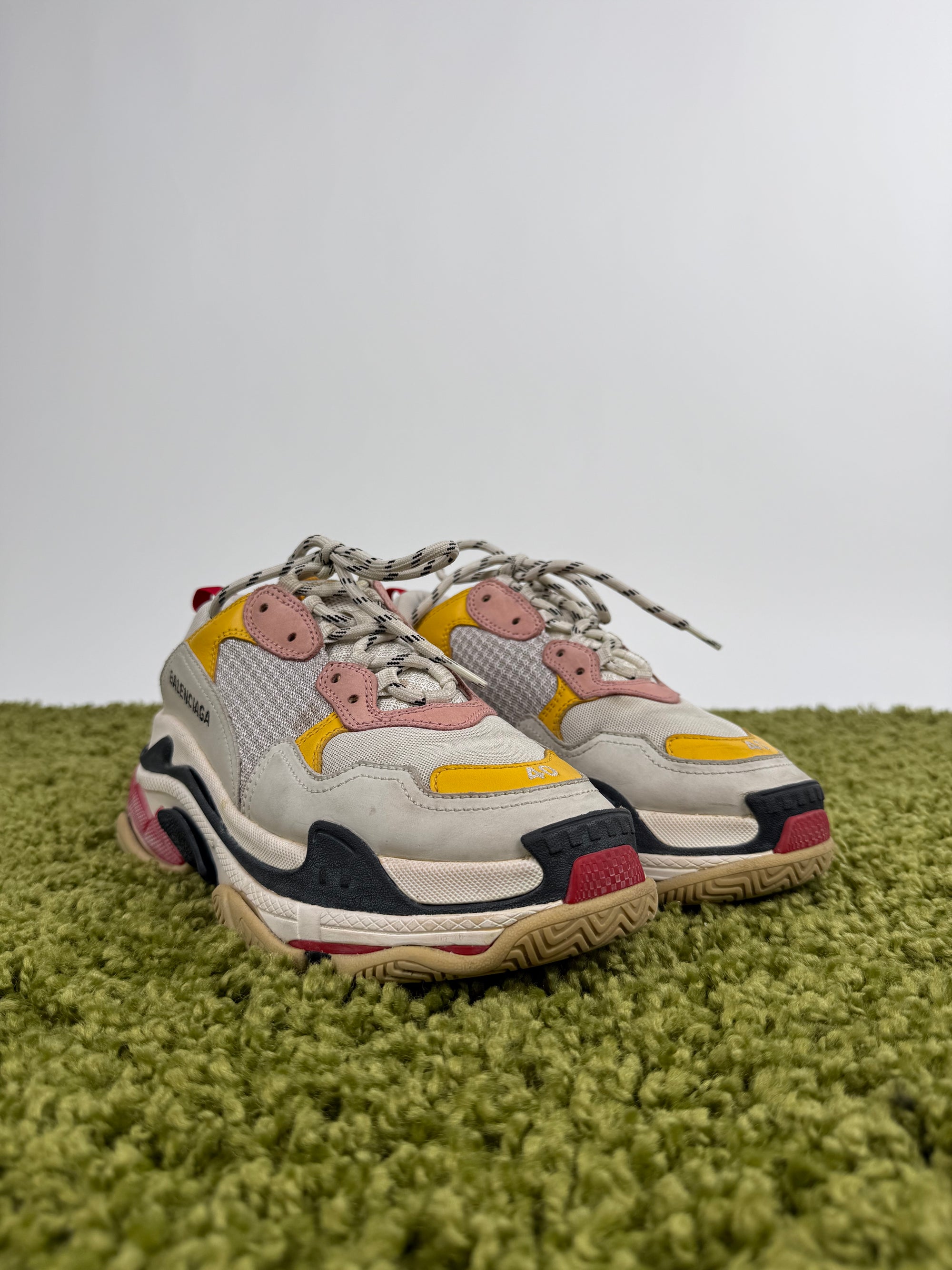 Balenciaga Triple S 40