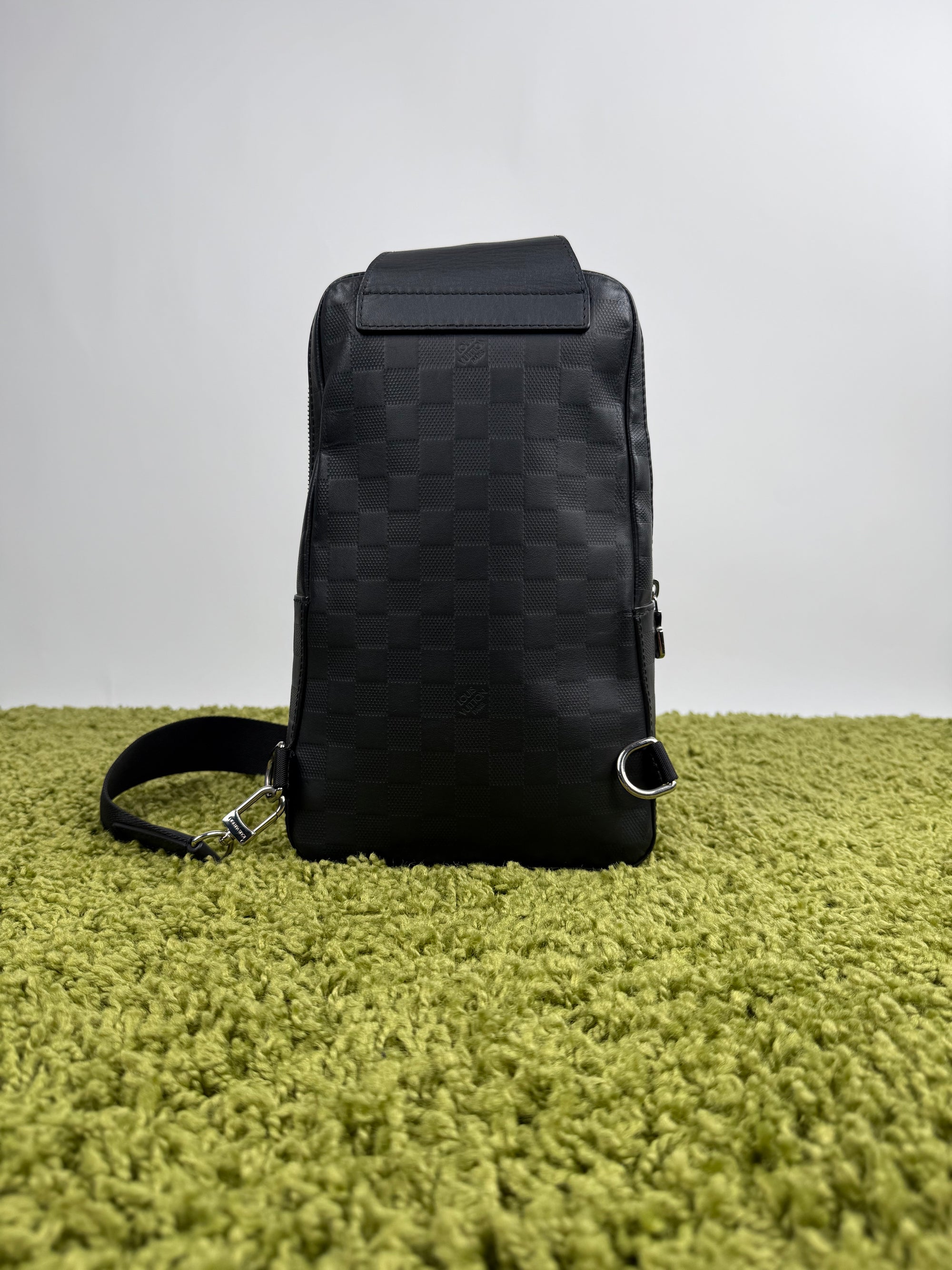 Borsa Avenue Sling Loui Vuitton