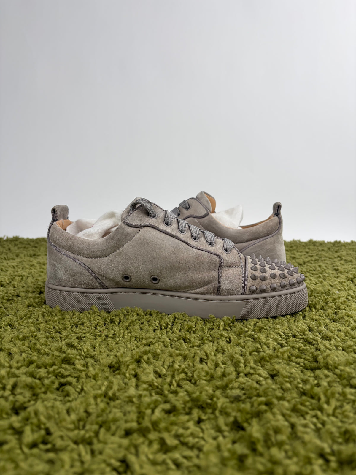 Christian Louboutin Spikes Low Grigia 42