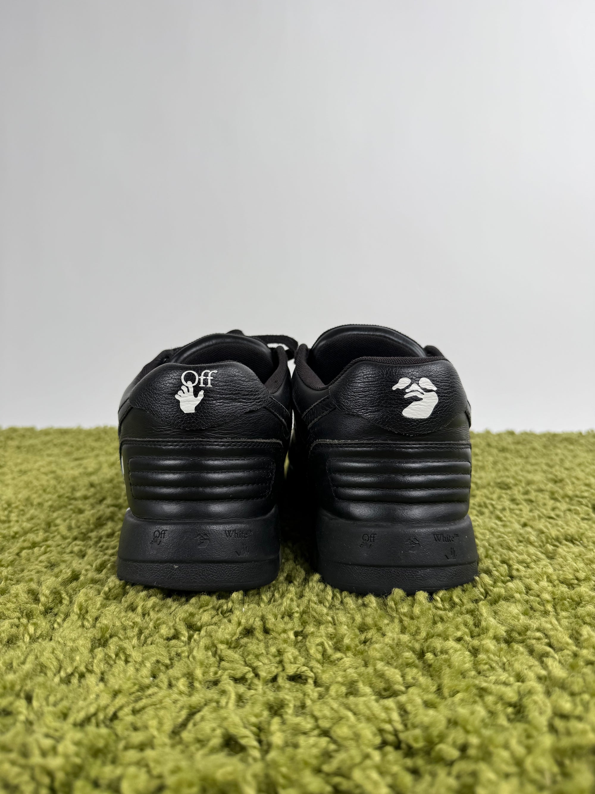 Off White “For Walking” Nera 42