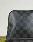 Mono spalla Louis Vuitton Avenue Sling Nero