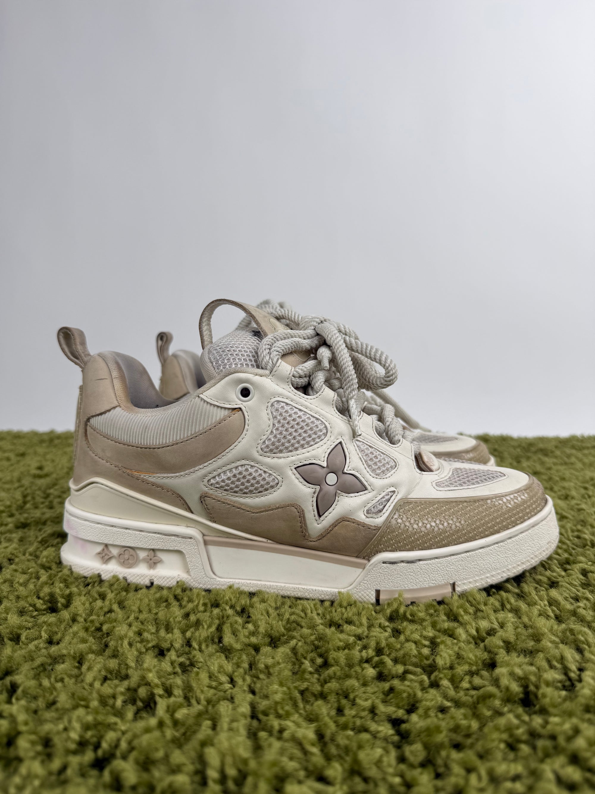 Louis Vuitton Skate Beige 7.5