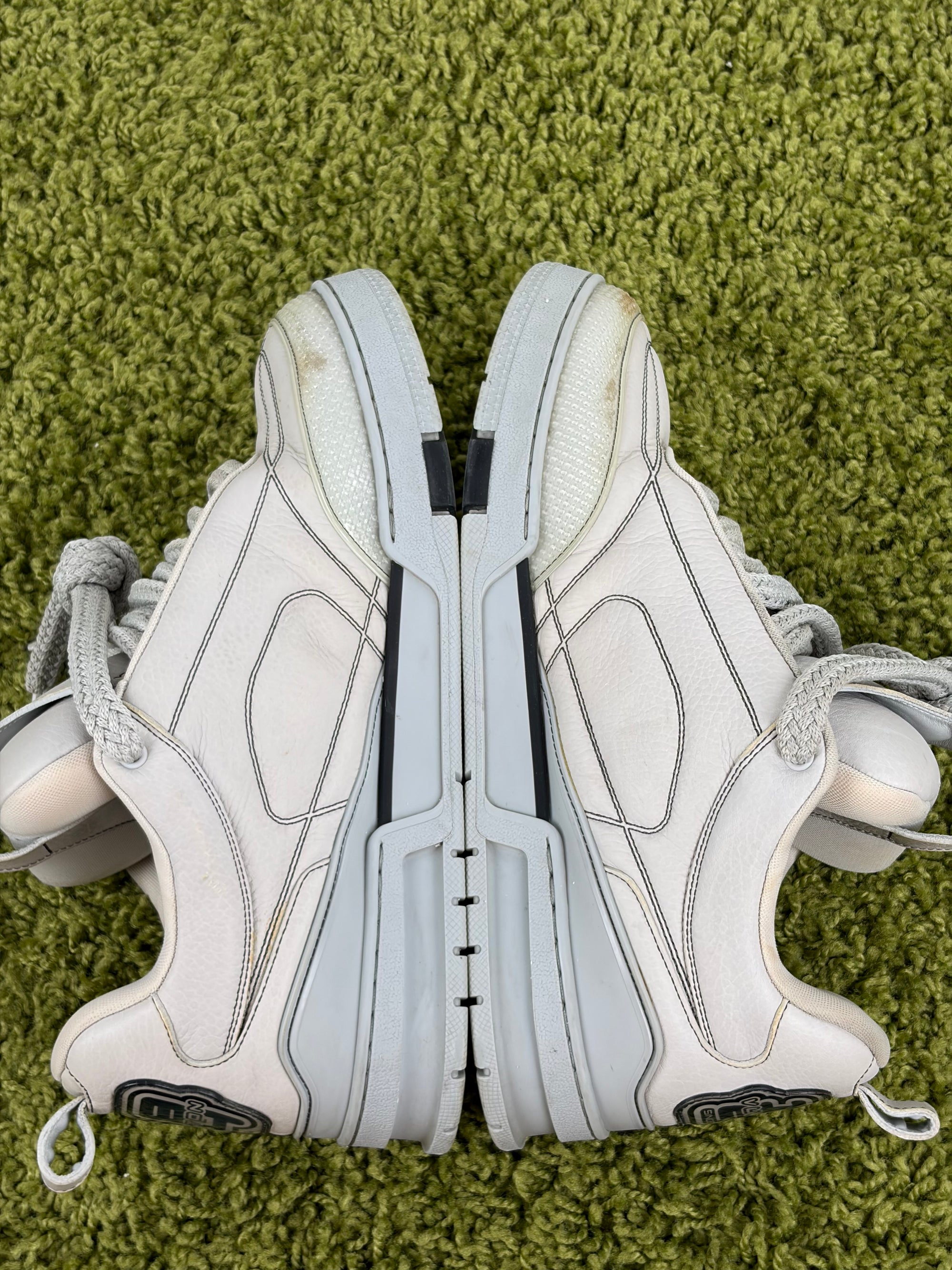 Louis vuitton skate Size 10=44 calza 45 grigia