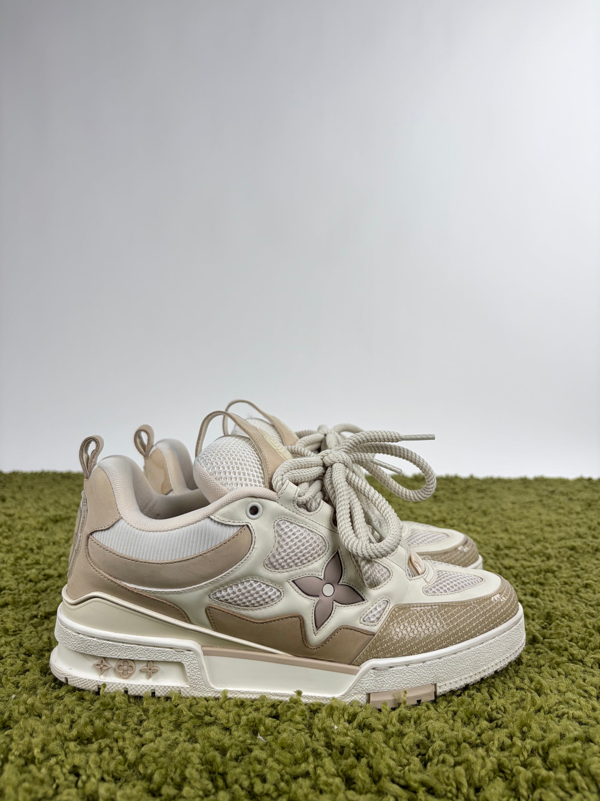 Louis vuitton skate Size 8=42 calza 43 beige e bianca