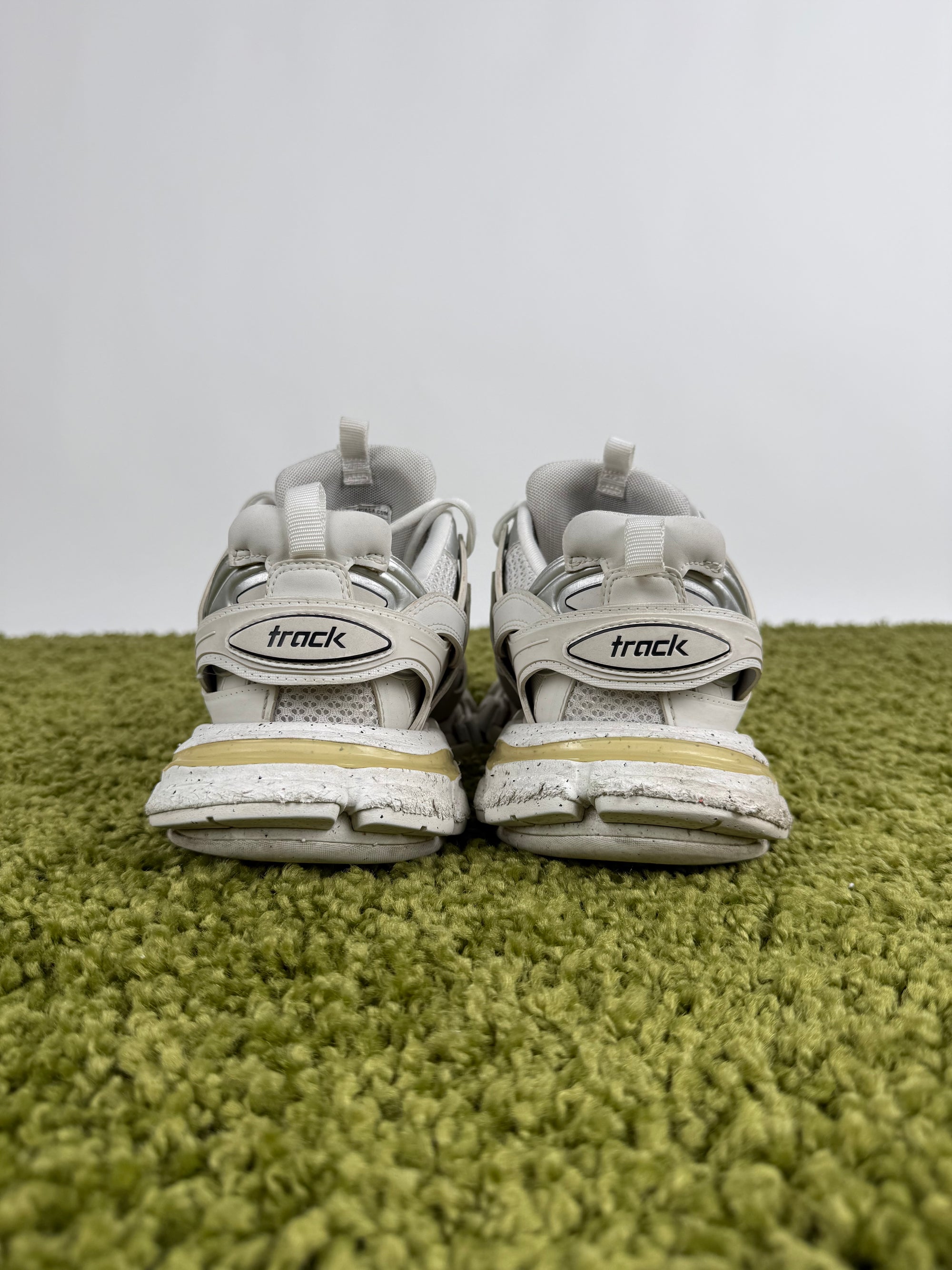 Balenciaga Track 40