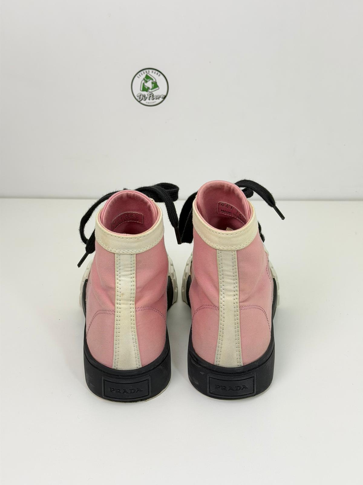 Prada downtown Size 36.5 rosa bianche e nere