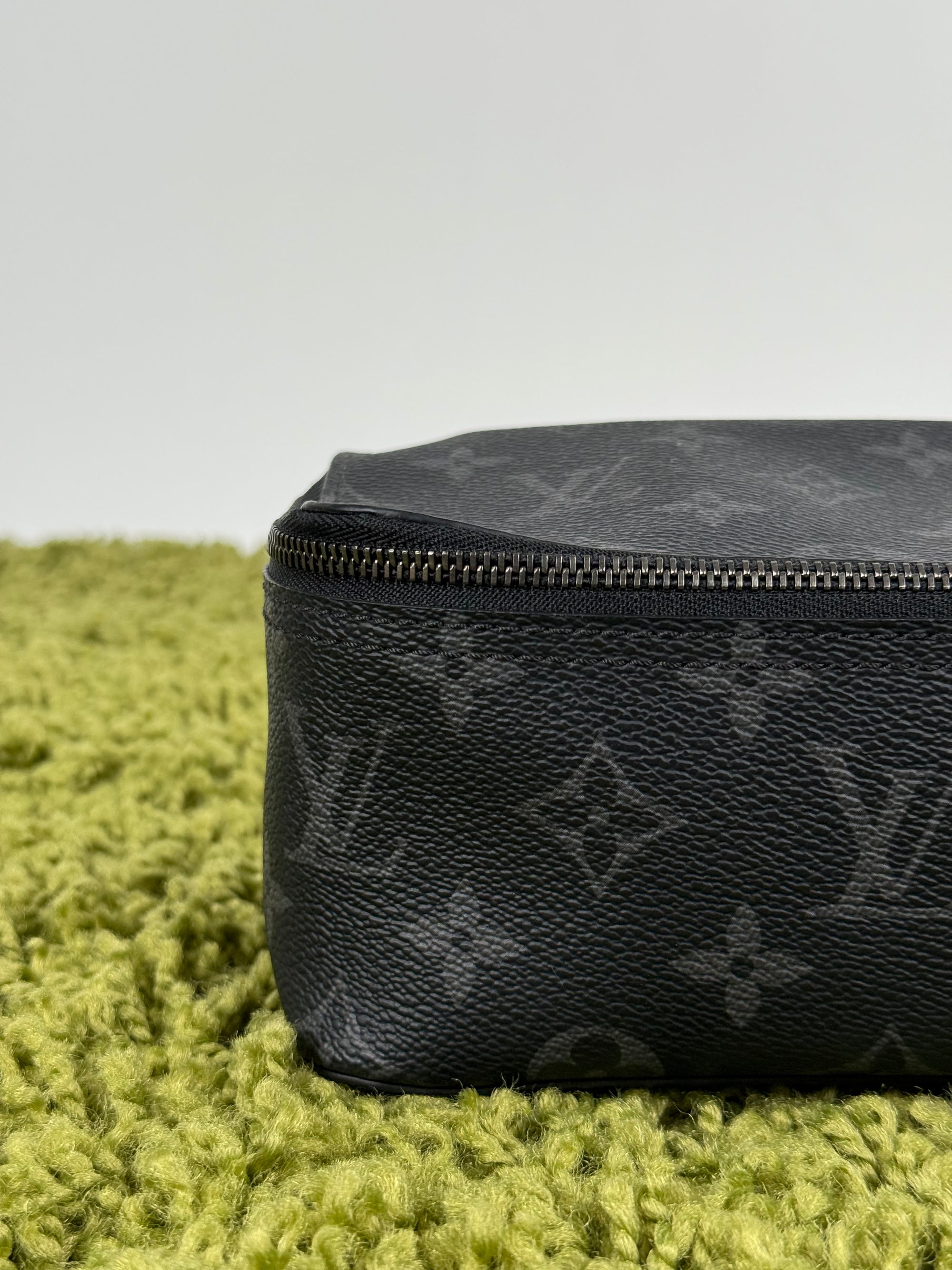 Pochette Monogram Eclipse Packing Cube PM Louis Vuitton Nera