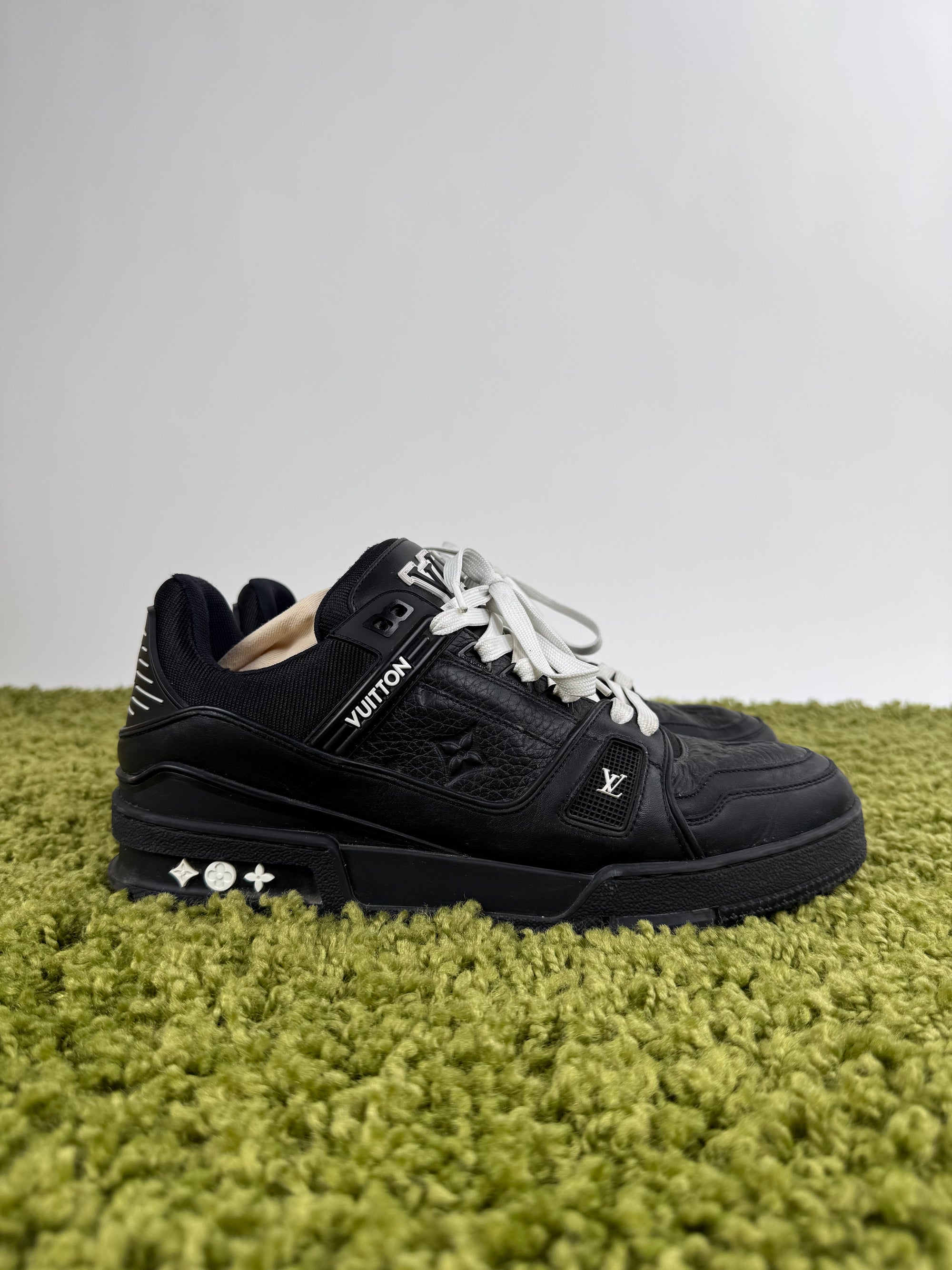 Louis Vuitton Trainer Nera 8