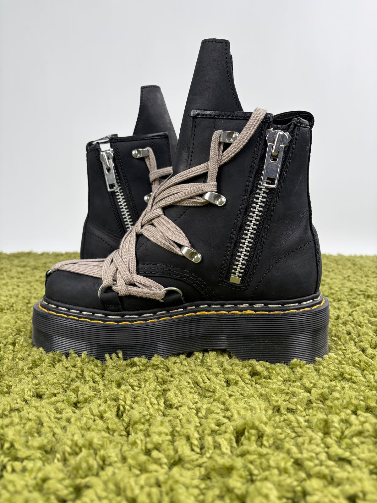 Stivaki Rick Owens X Dr Martens Megalace Nero 37