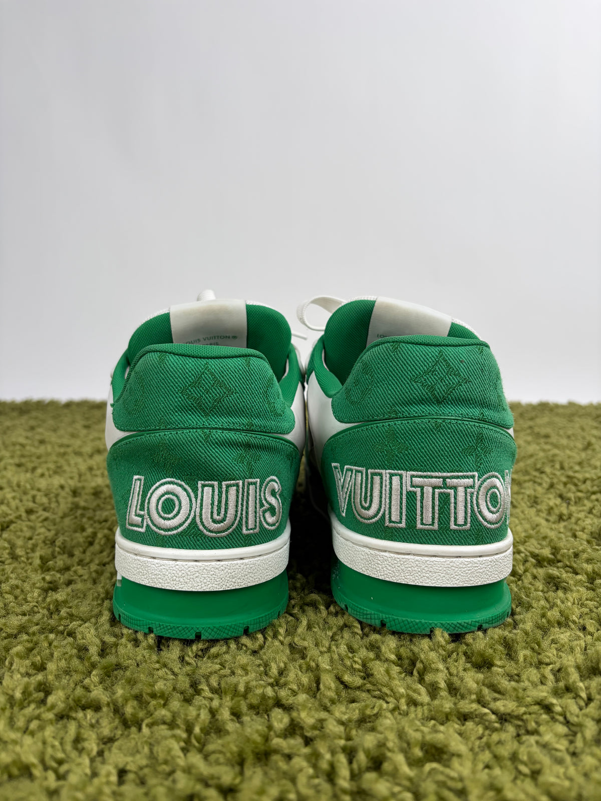 Louis Vuitton Trainer in Denim Verde 7.5