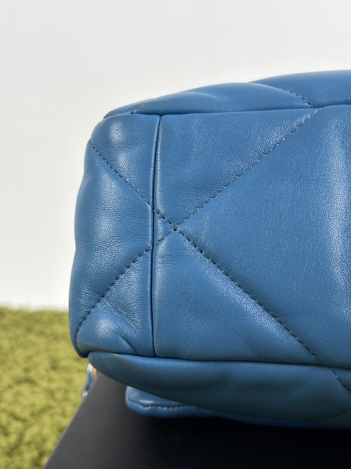 Borsa Chanel 19 Trapuntata in Pelle Azzurra