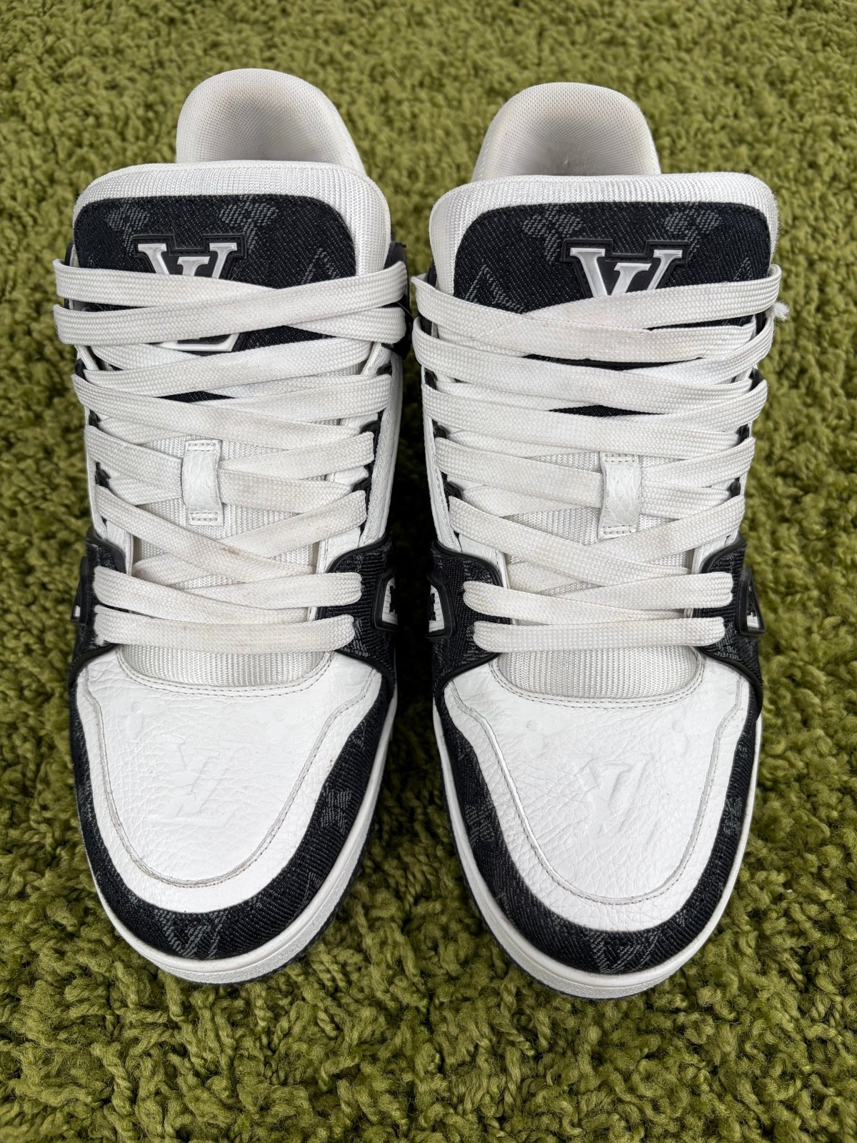 Louis Vuitton Trainer In Denim Nera 8.5 - Second Hand Di Fiore