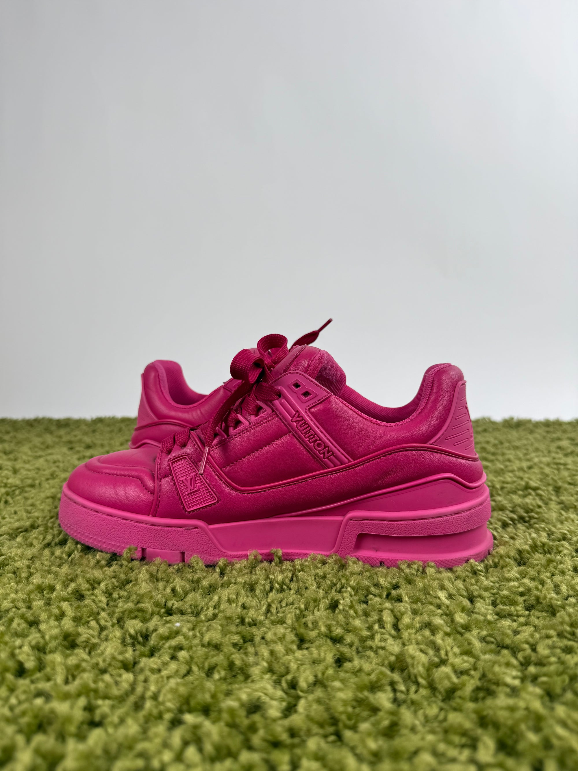 Louis Vuitton Trainer Fucsia 37