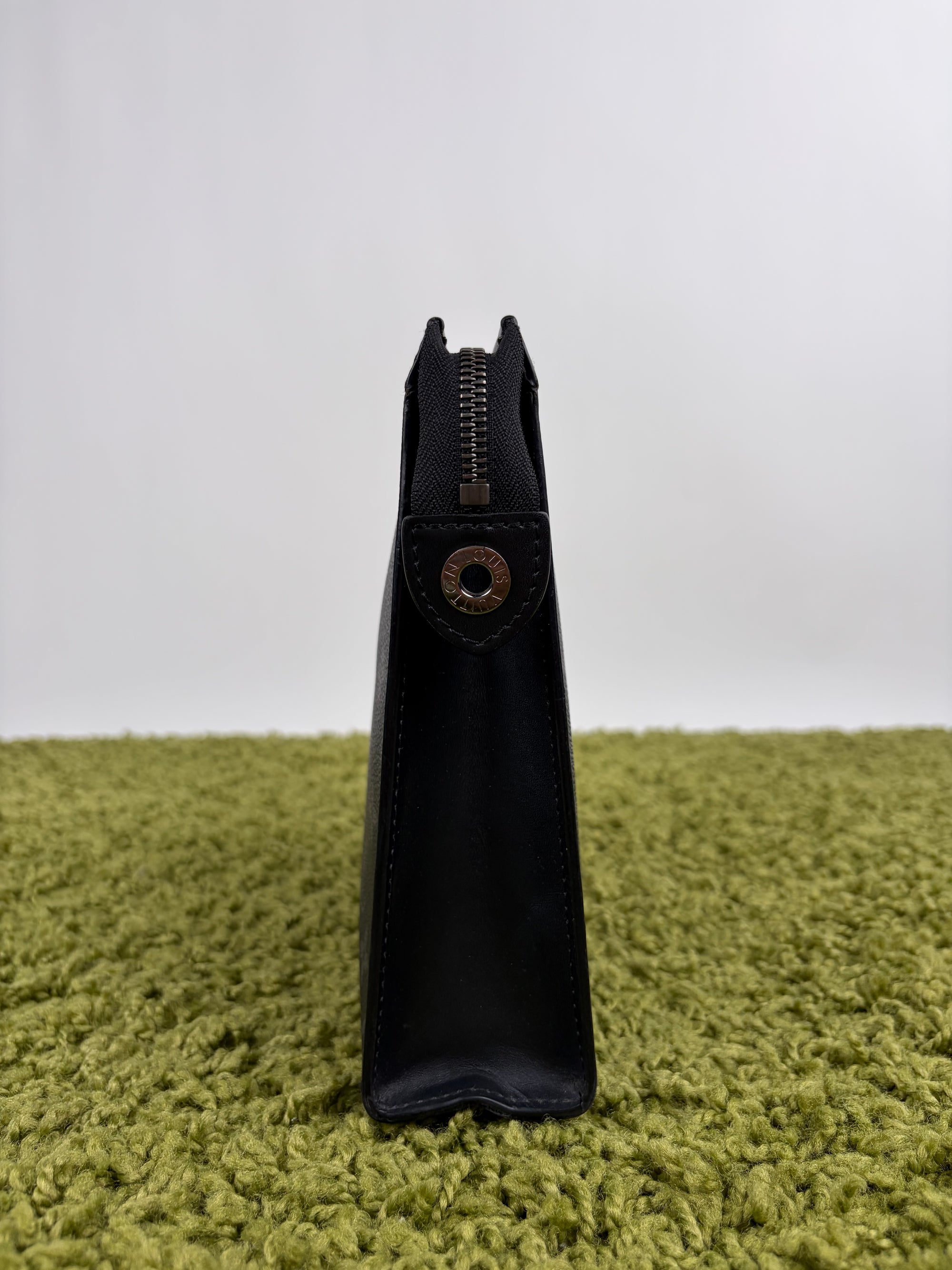 Pochette Louis Vuitton nera