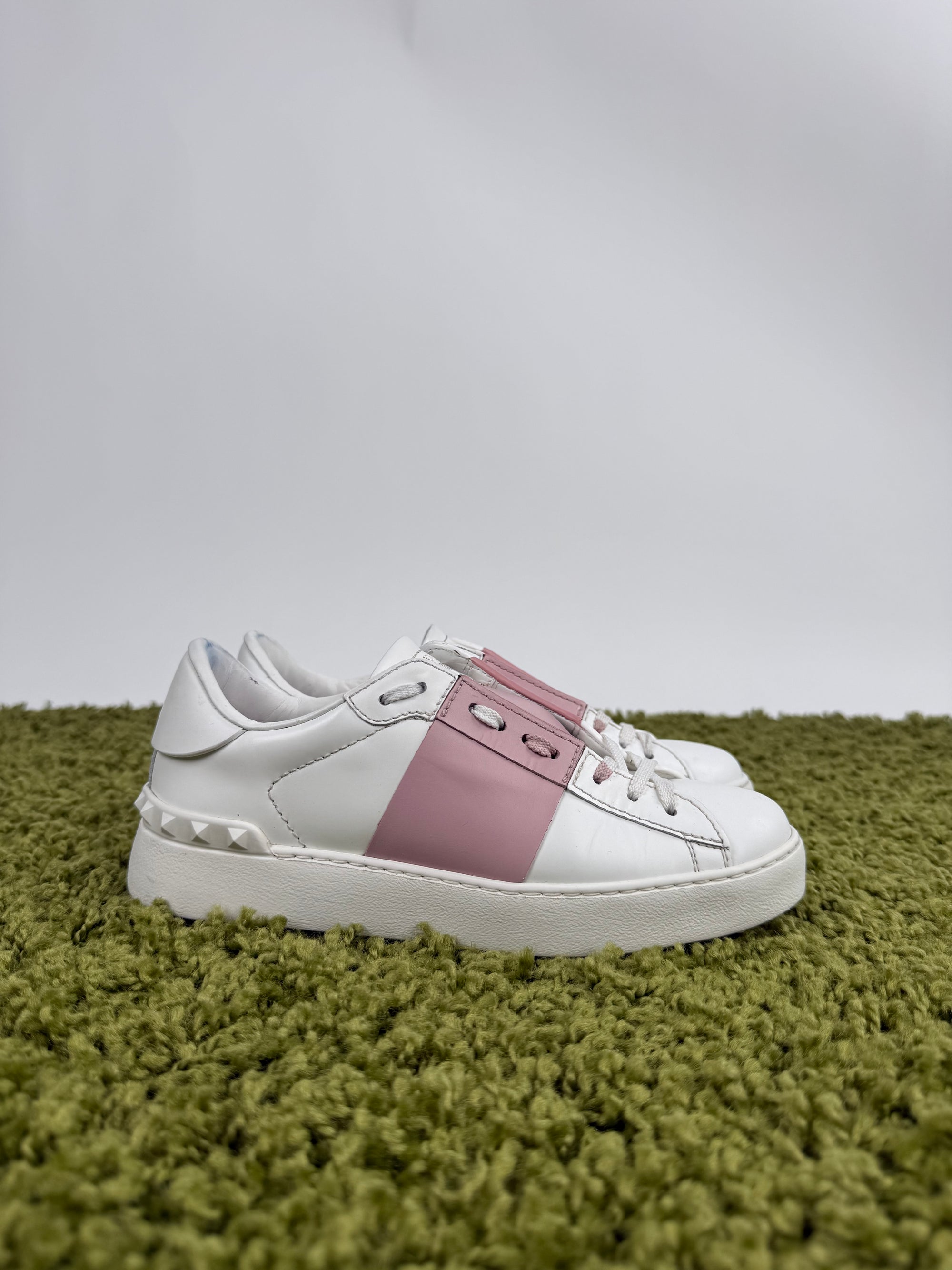 Valentino Garavani Low Sneaker 36