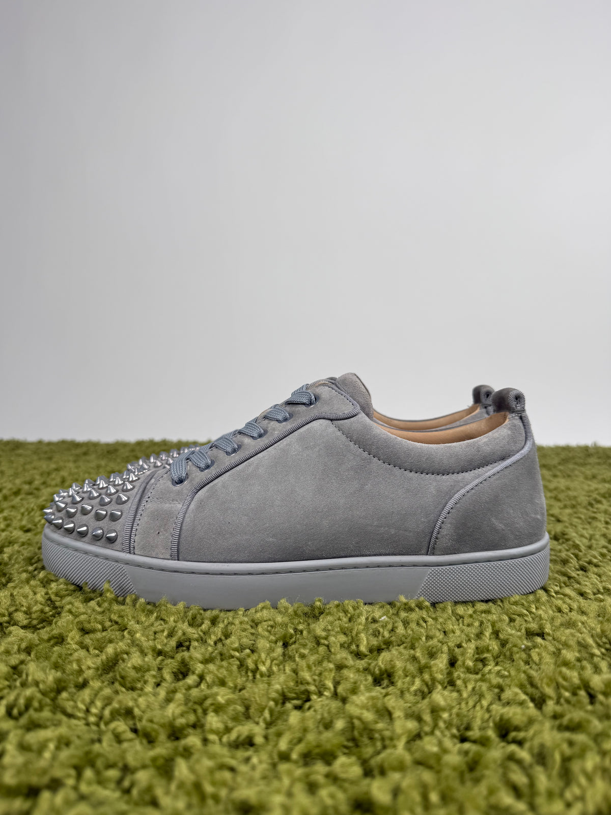 Christian Louboutin Spikes grigio 41